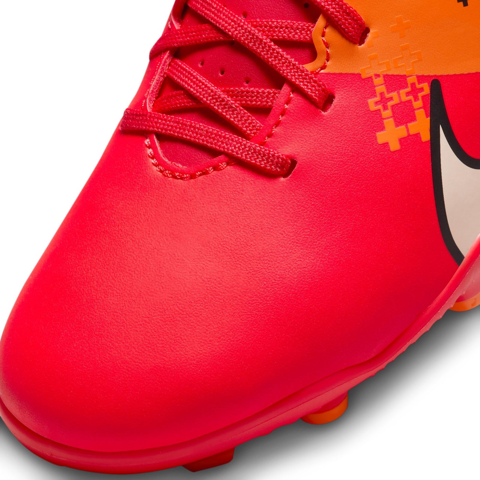 Nike Jr. Mercurial Vapor 15 Club Mercurial Dream Speed Little/Big Kids' MG Low-Top Soccer Cleats - FD0563-600-NIKE by Nike | Available at Niky's Sports