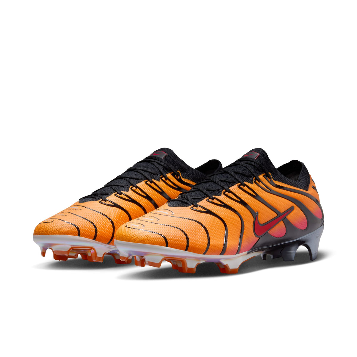 Nike Mercurial Vapor 15 x Air Max Plus FG Low-Top Soccer Cleats