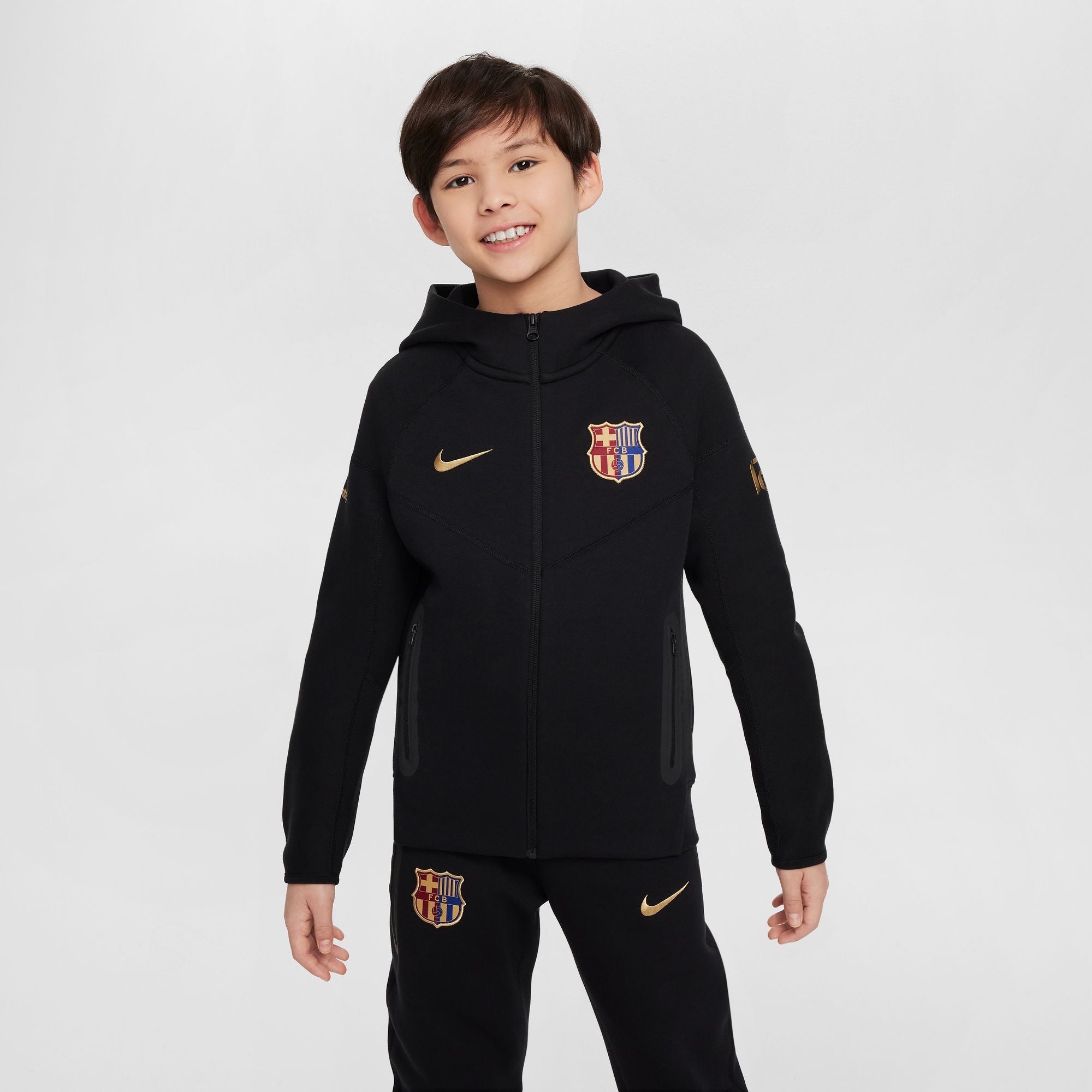 Nike FC Barcelona Tech Fleece Big Kids' (Boys') Soccer Full-Zip Hoodie