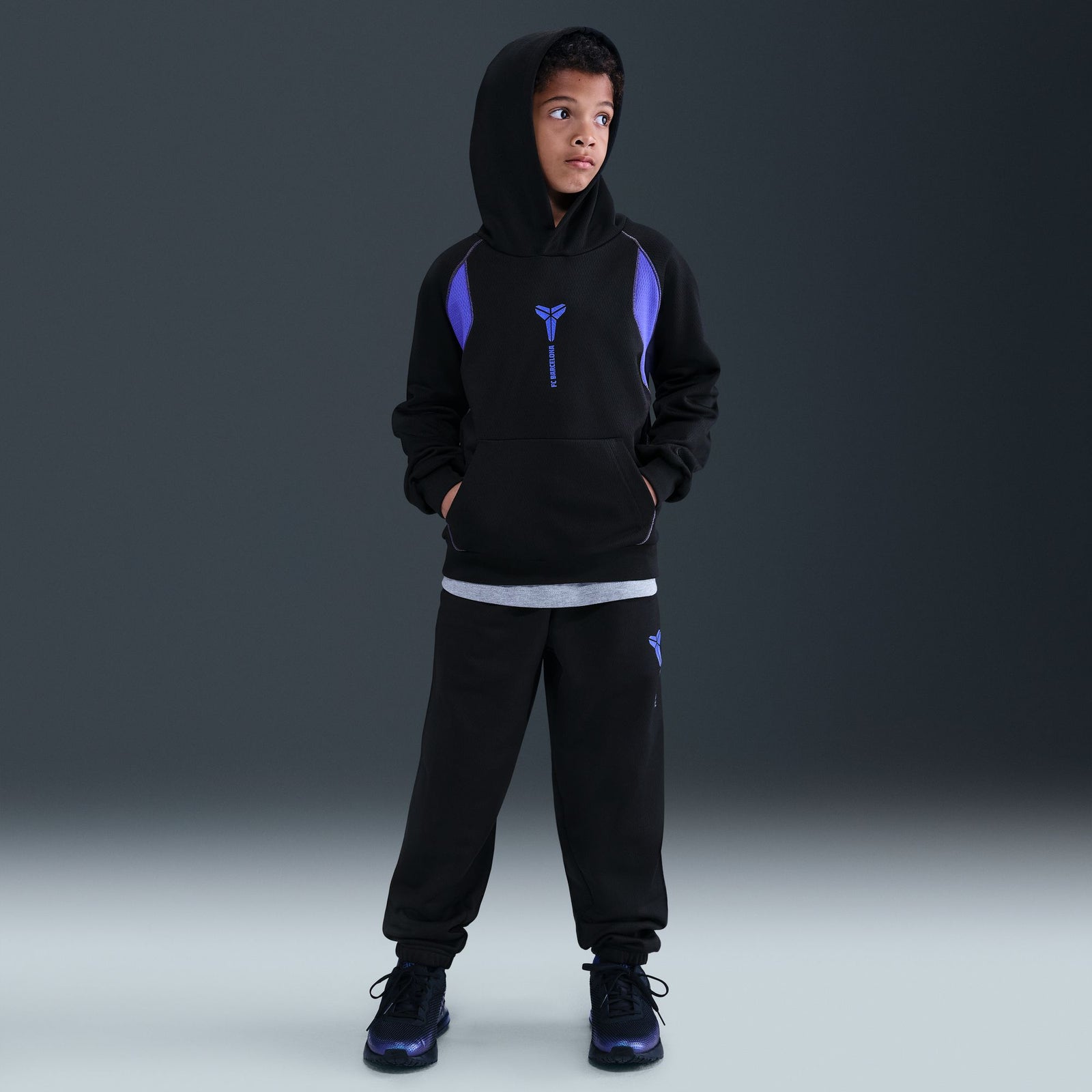 Nike FC Barcelona Away Big Kids' Kobe Therma-FIT Soccer Pants