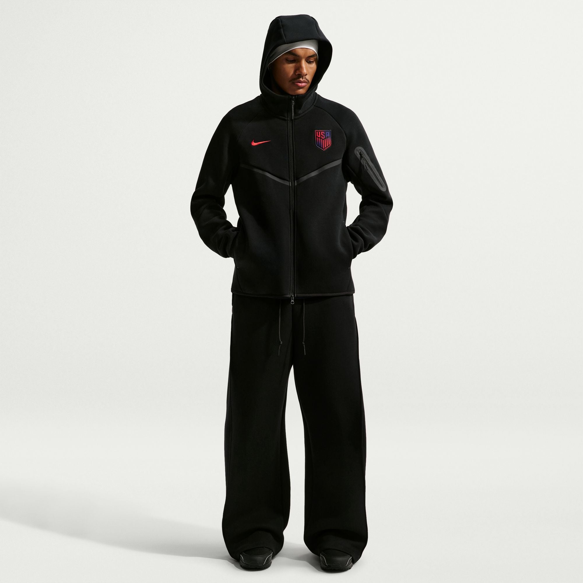 Nike tech fleece セットアップ USモデル サイズ上M 下S Nike USMNT Tech Fleece Windrunner Men's Nike Soccer Full-Zip