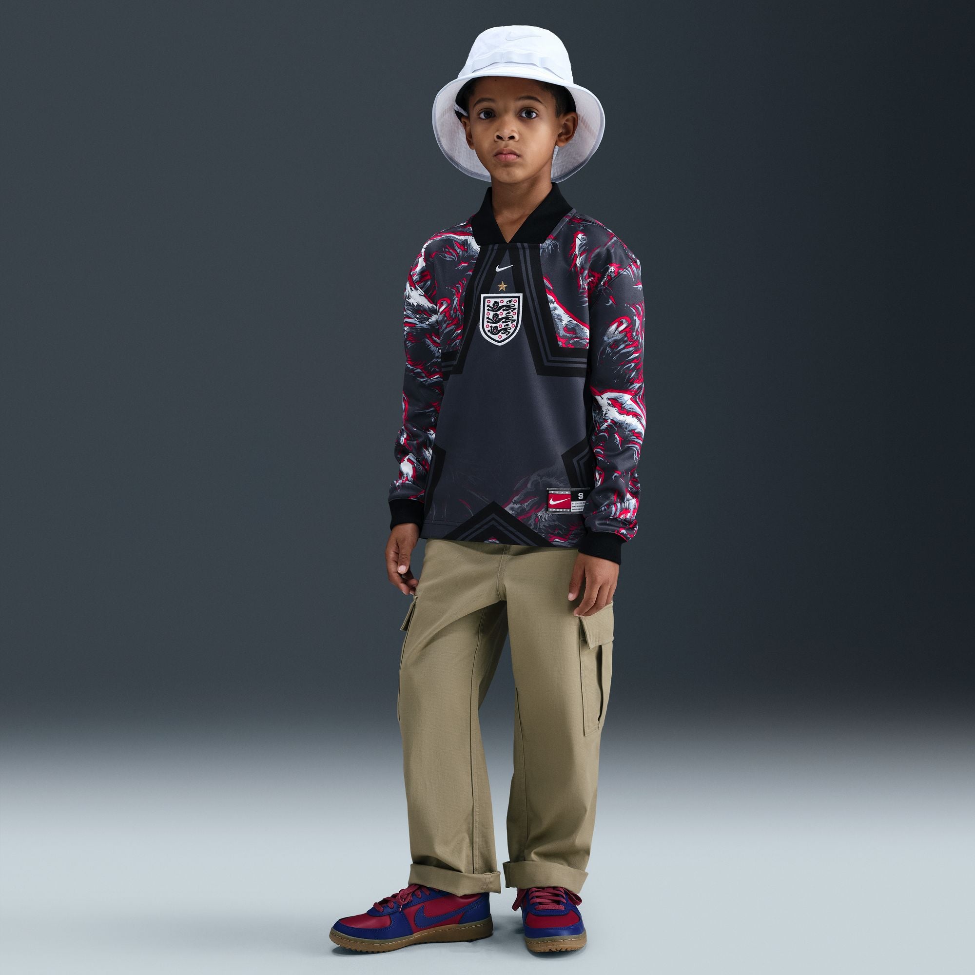 Nike England Hollywood Keeper Youth Jersey