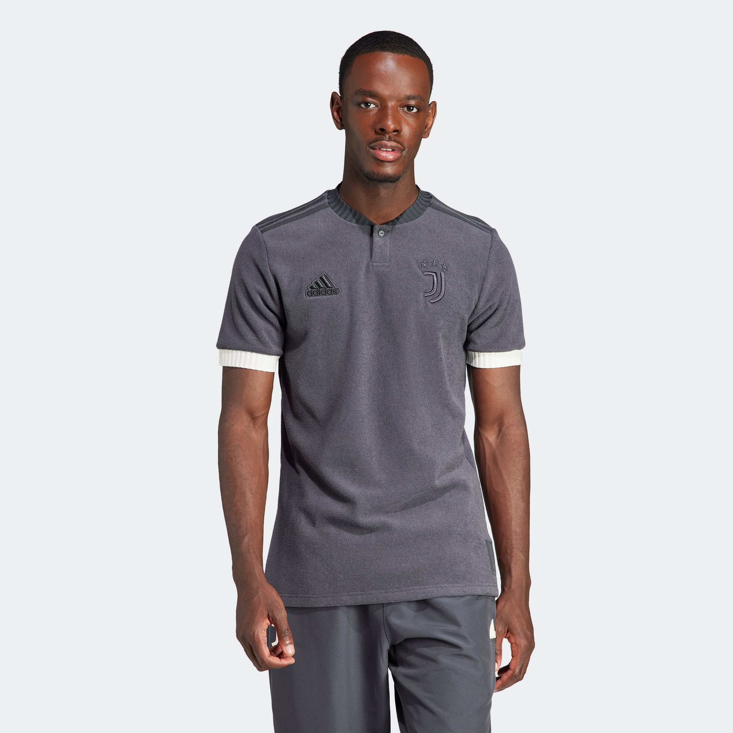 adidas JUVENTUS LIFESTYLER LSジャージー Collections | Lifestyle | adidas Lifestyler | Juventus Official