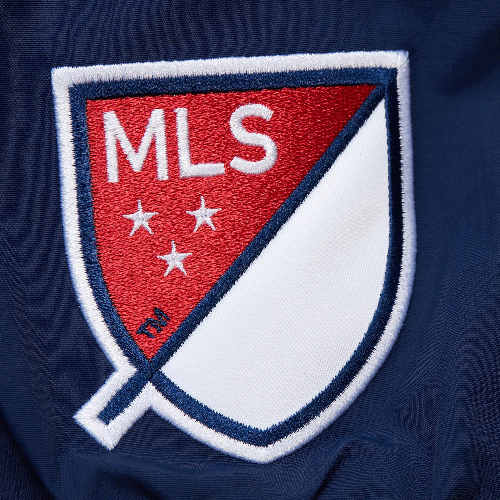 Mitchell and Ness LA Galaxy Classic Nylon Pullover