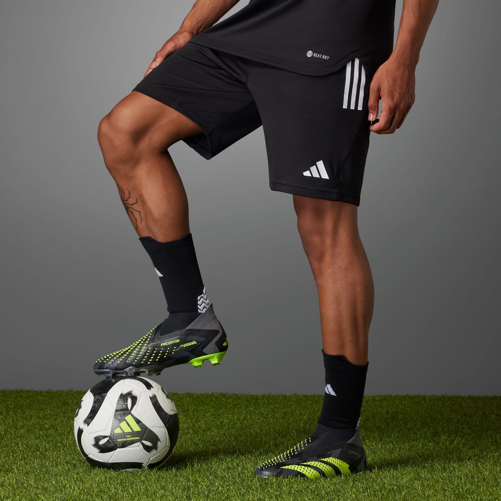 adidas PREDATOR ACCURACY INJECTION+ FIRM GROUND SOCCER CLEATS
