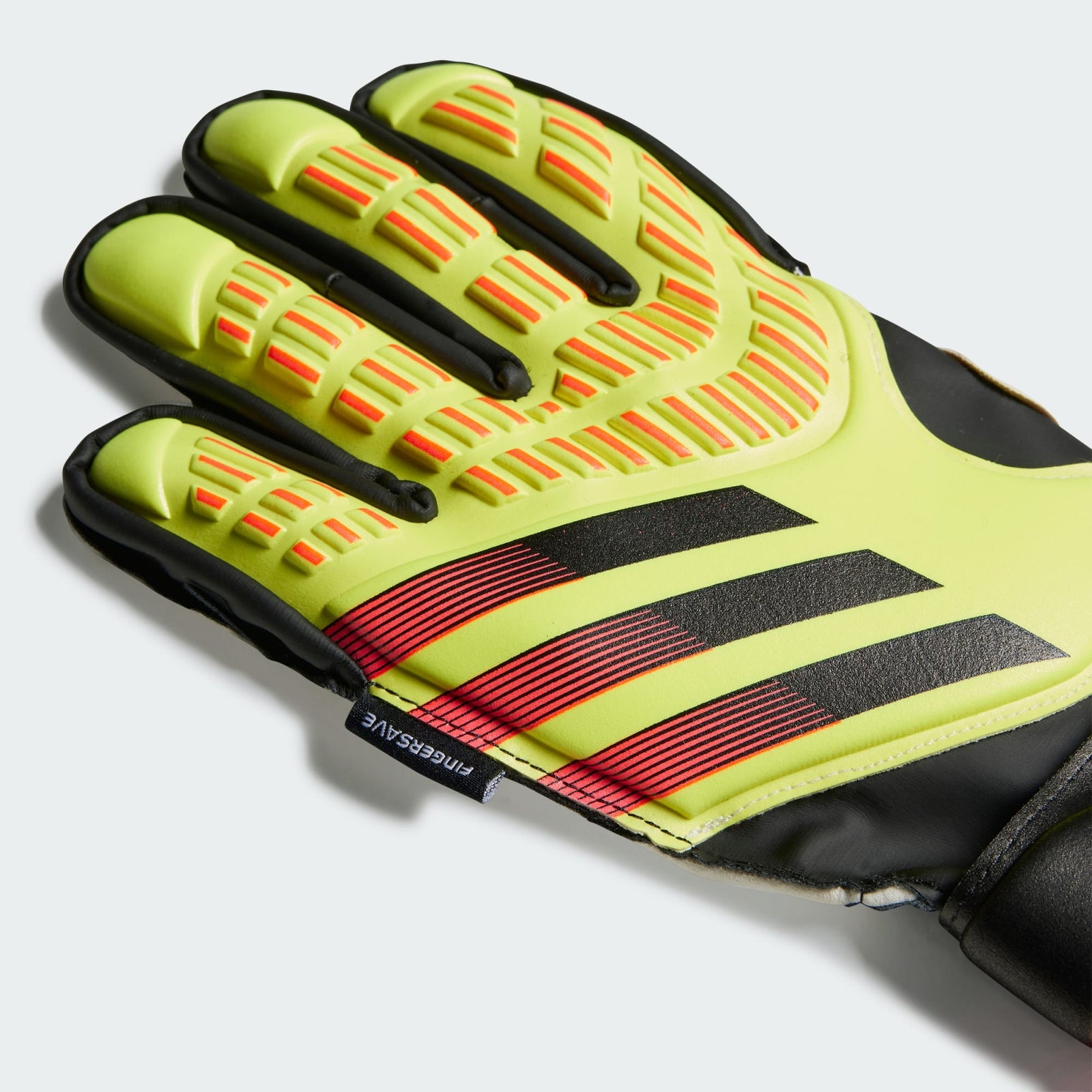 ADIDAS PREDATOR MATCH FINGERSAVE KIDS GOALKEEPER GLOVES