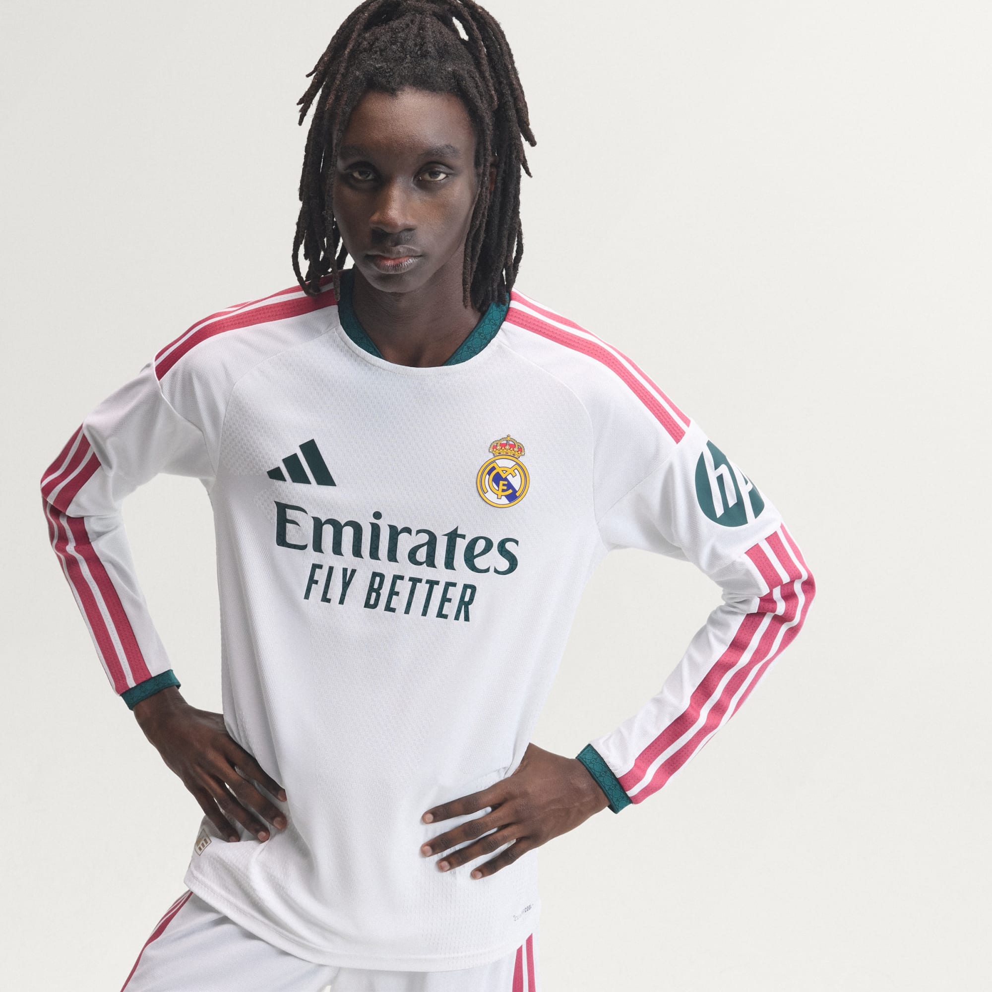  Real Madrid 長袖 ユニフォーム adidas Real Madrid 24/25 Long Sleeve | Official Real Madrid Gear