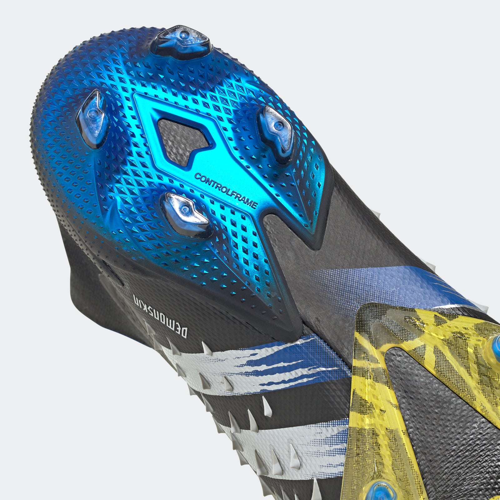 Marvel Predator Freak+ FG - X MEN Wolverine Soccer Cleats