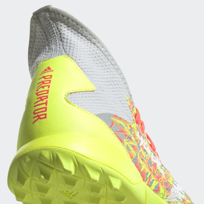 MEN’S PREDATOR FREAK.3 TURF SOCCER SHOES