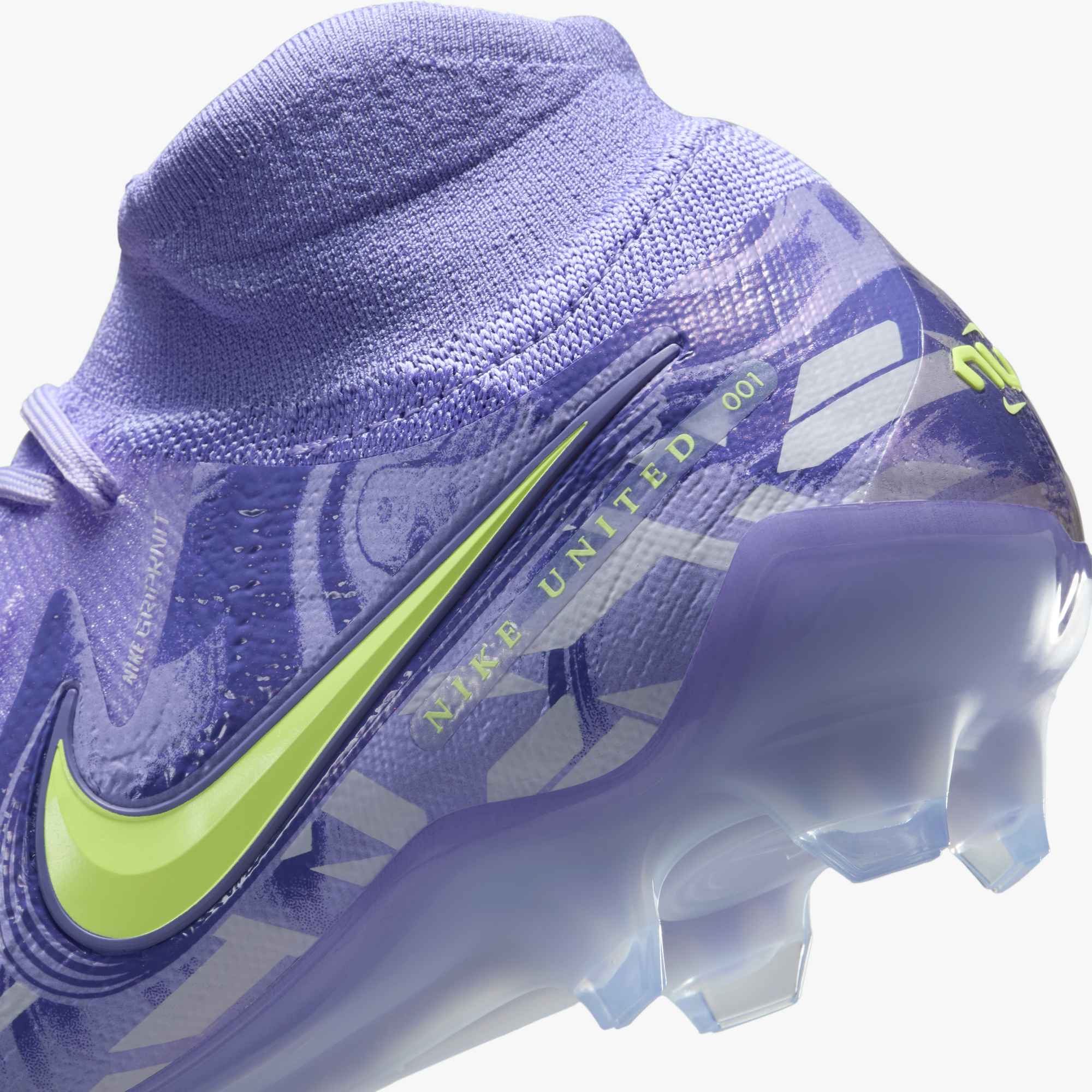 Nike United Phantom Luna 2 Elite FG | Limited Edition Soccer