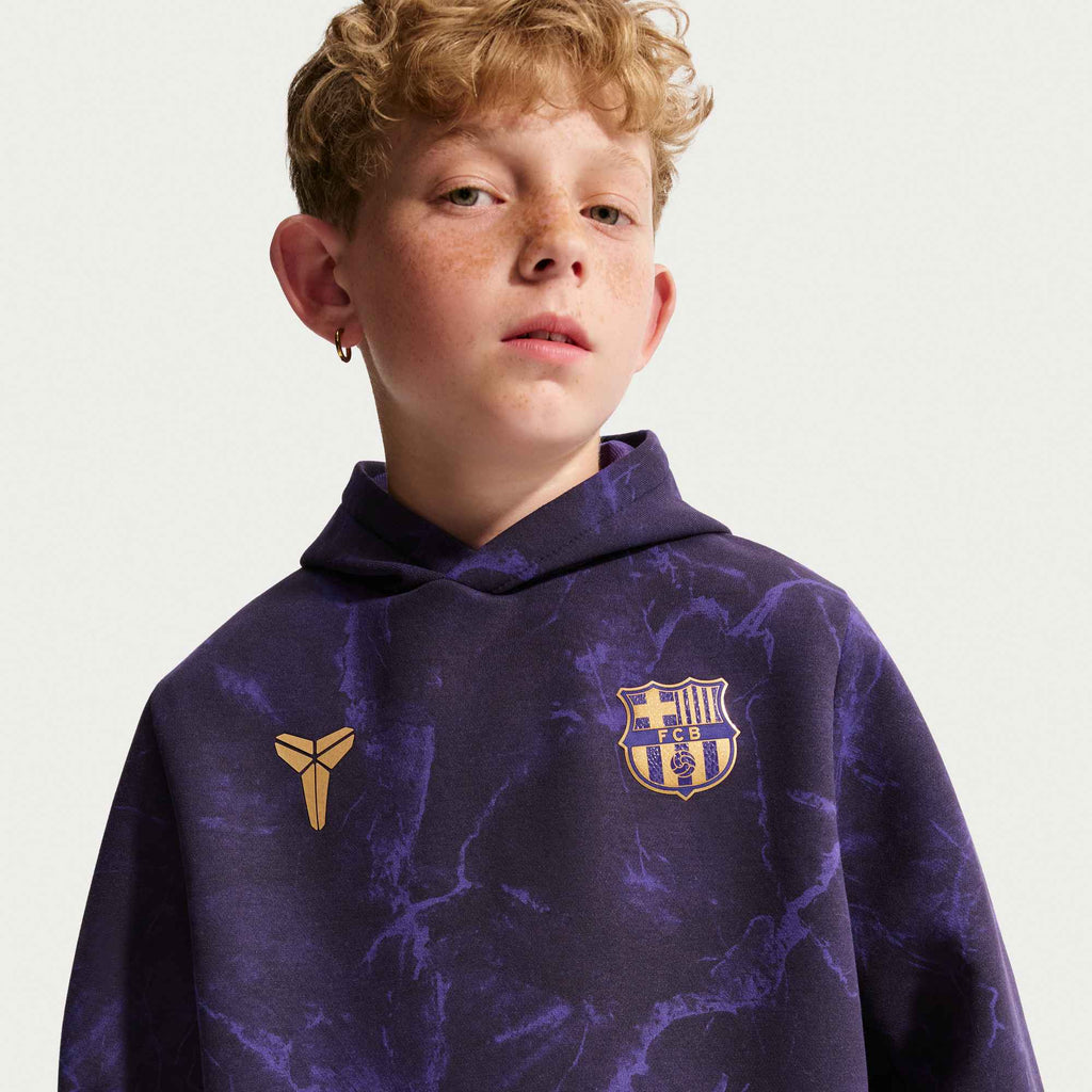 NIKE FC Barcelona Away Big Kids' Kobe Soccer Pullover Hoodie