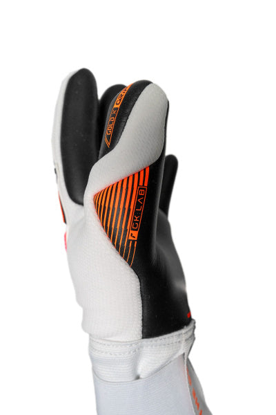 REUSCH Attrakt Freegel Gold X