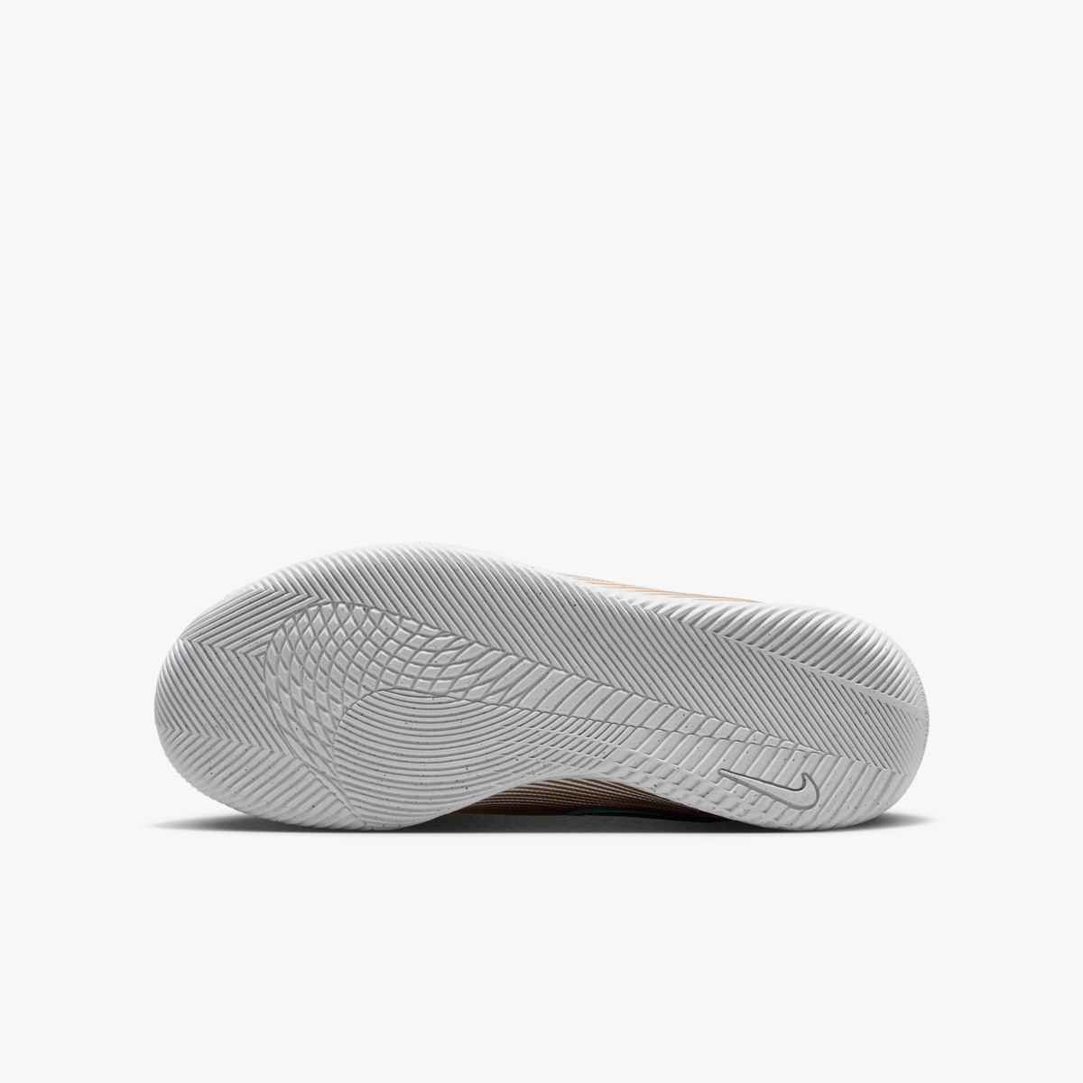 Nike Jr. Mercurial Superfly 11 Club INDOOR "Kylian Mbappé"