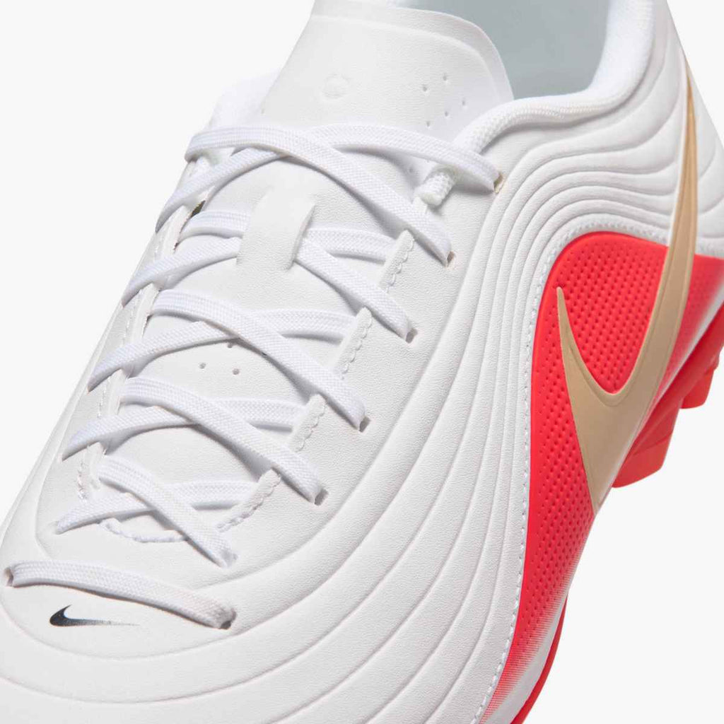 Nike Tiempo Maestro Club Multi-Ground Low-Top Soccer Cleats