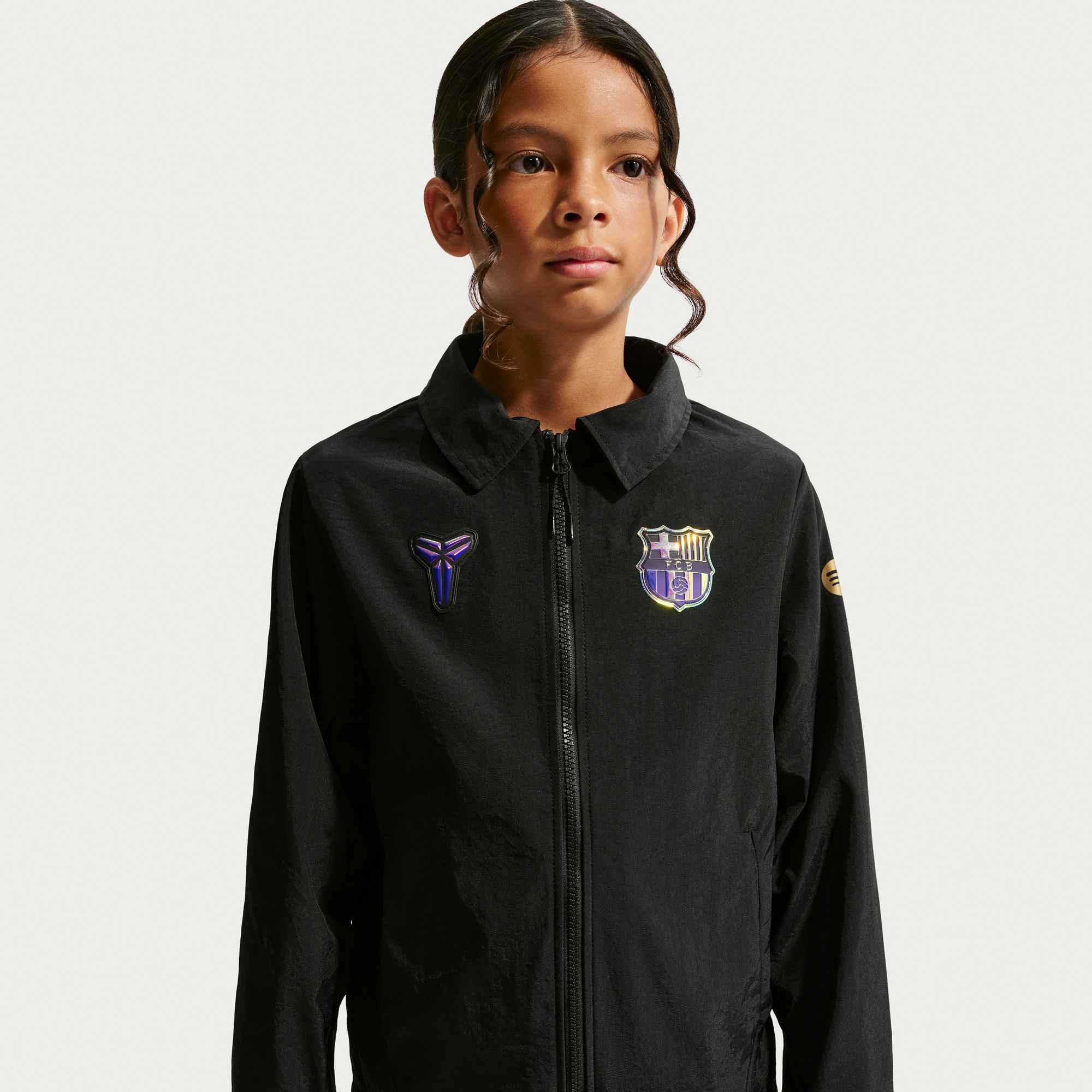 NIKE FC Barcelona Away Big Kids' Kobe Soccer Woven Jacket