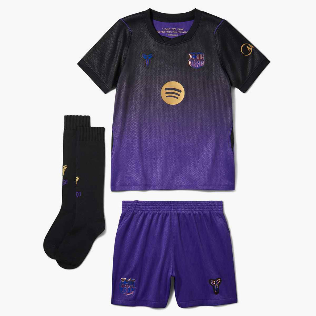 FC Barcelona 2026/27 Stadium Away