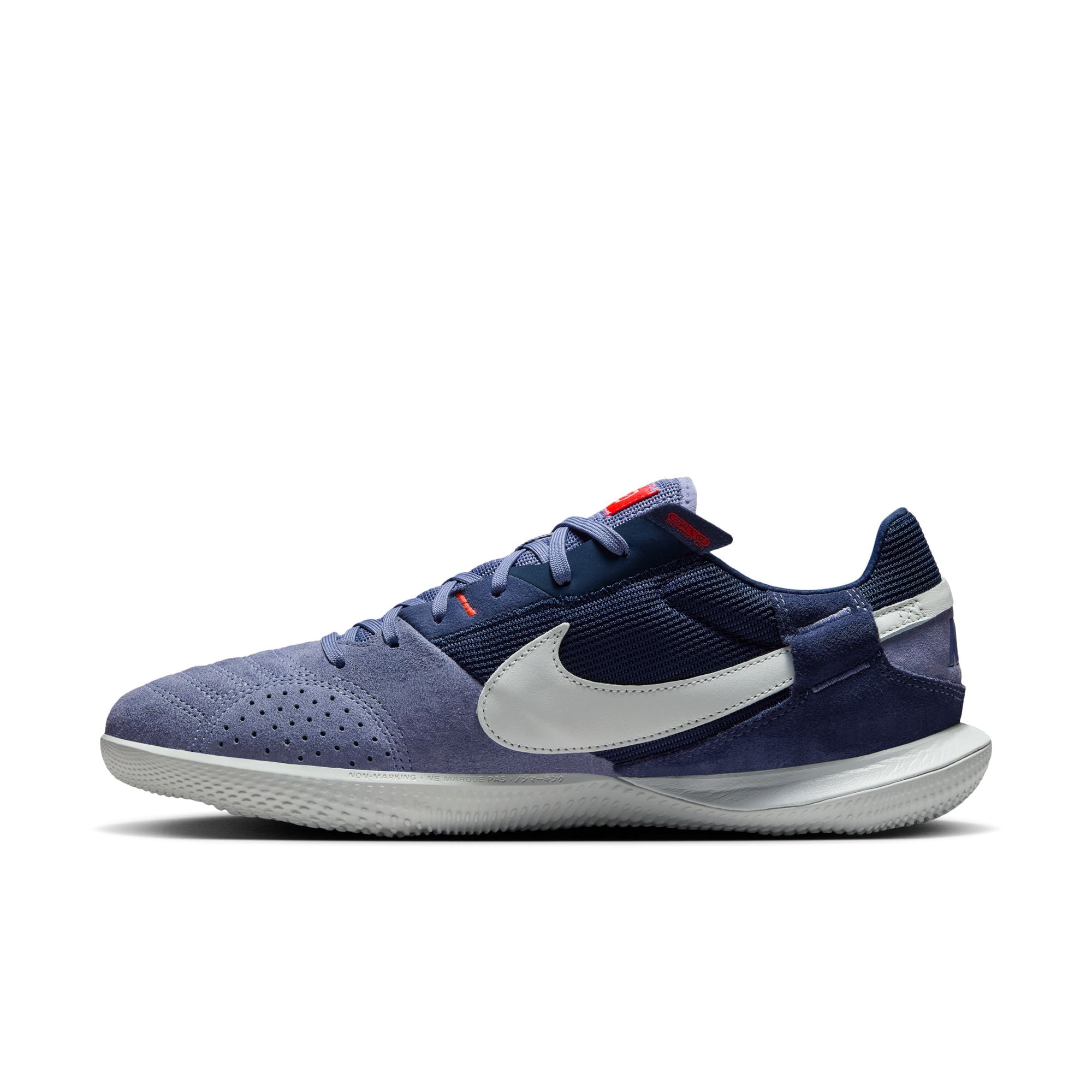 Nike Streetgato Low-Top Soccer Shoes