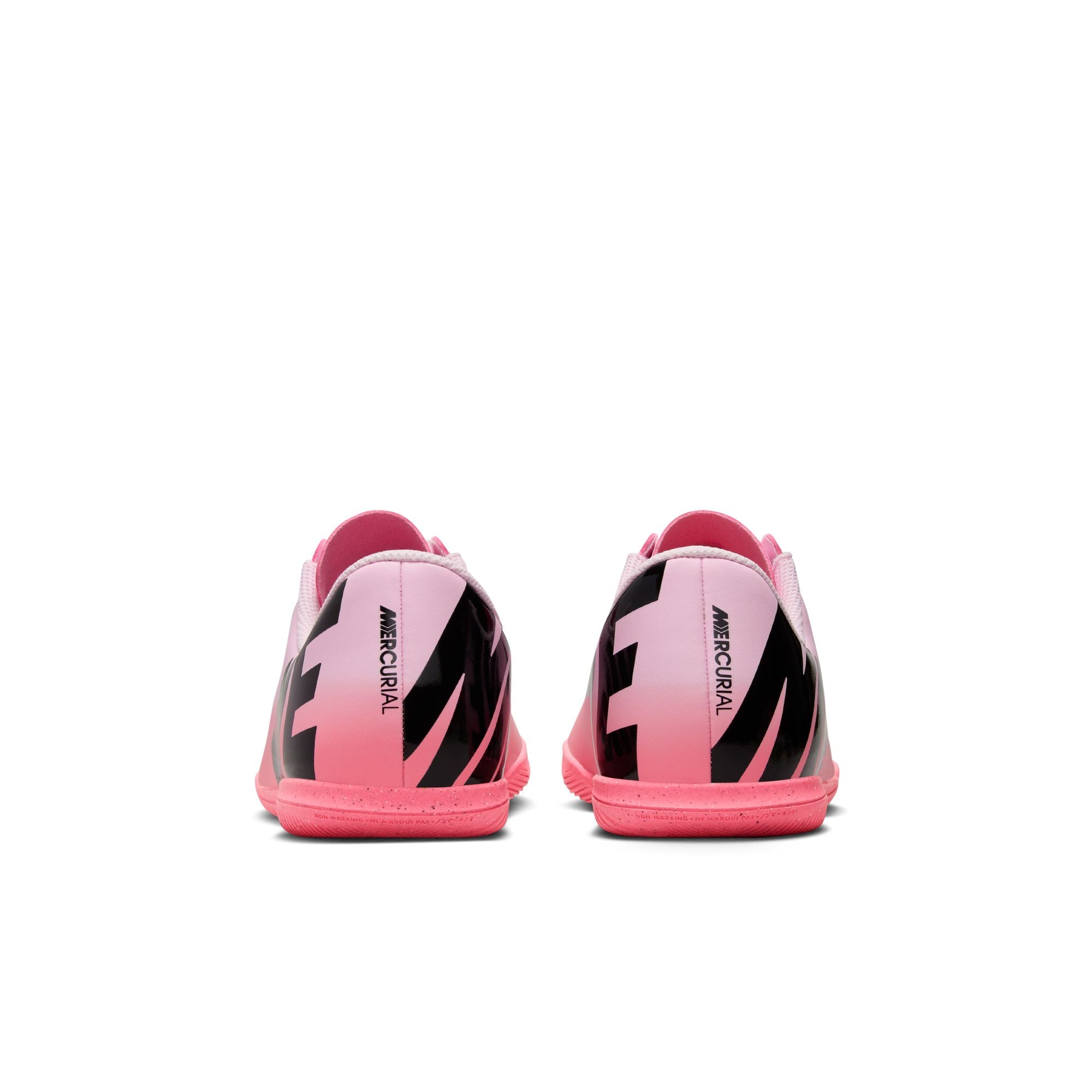 Nike Jr. Mercurial Vapor 15 Club Little/Big Kids' Indoor/Court Low-Top Soccer Shoes