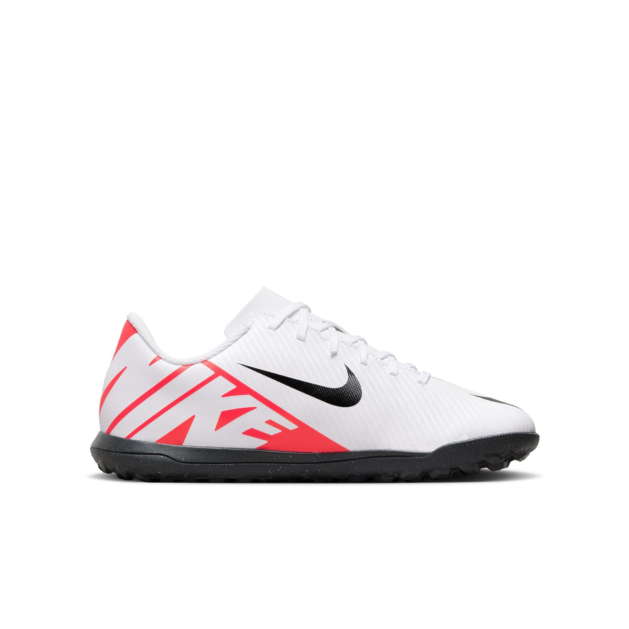 Nike Jr. Mercurial Vapor 15 Club Little/Big Kids' Turf Soccer Shoes