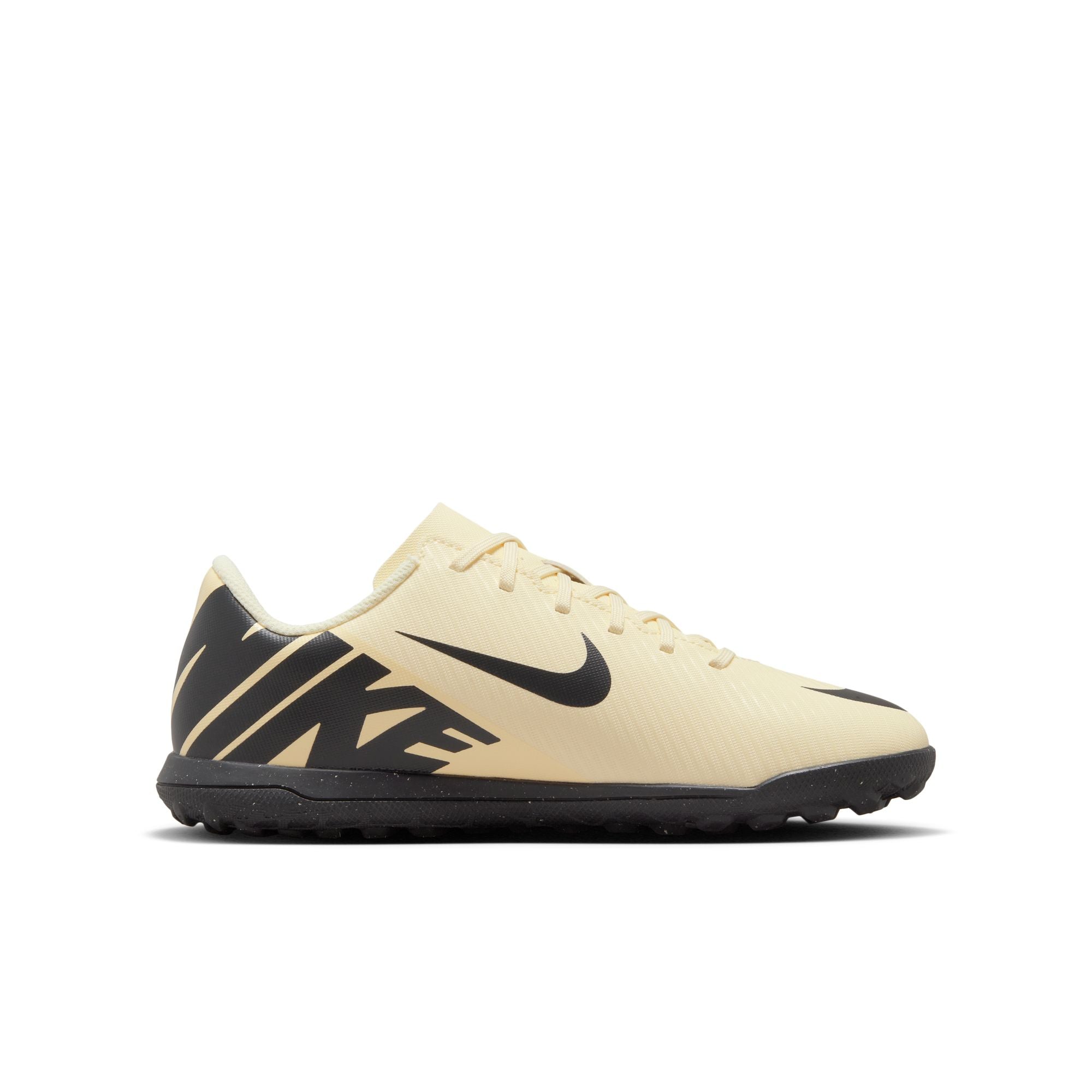 Nike Jr. Mercurial Vapor 15 Club Little/Big Kids' Turf Low-Top Soccer Shoes