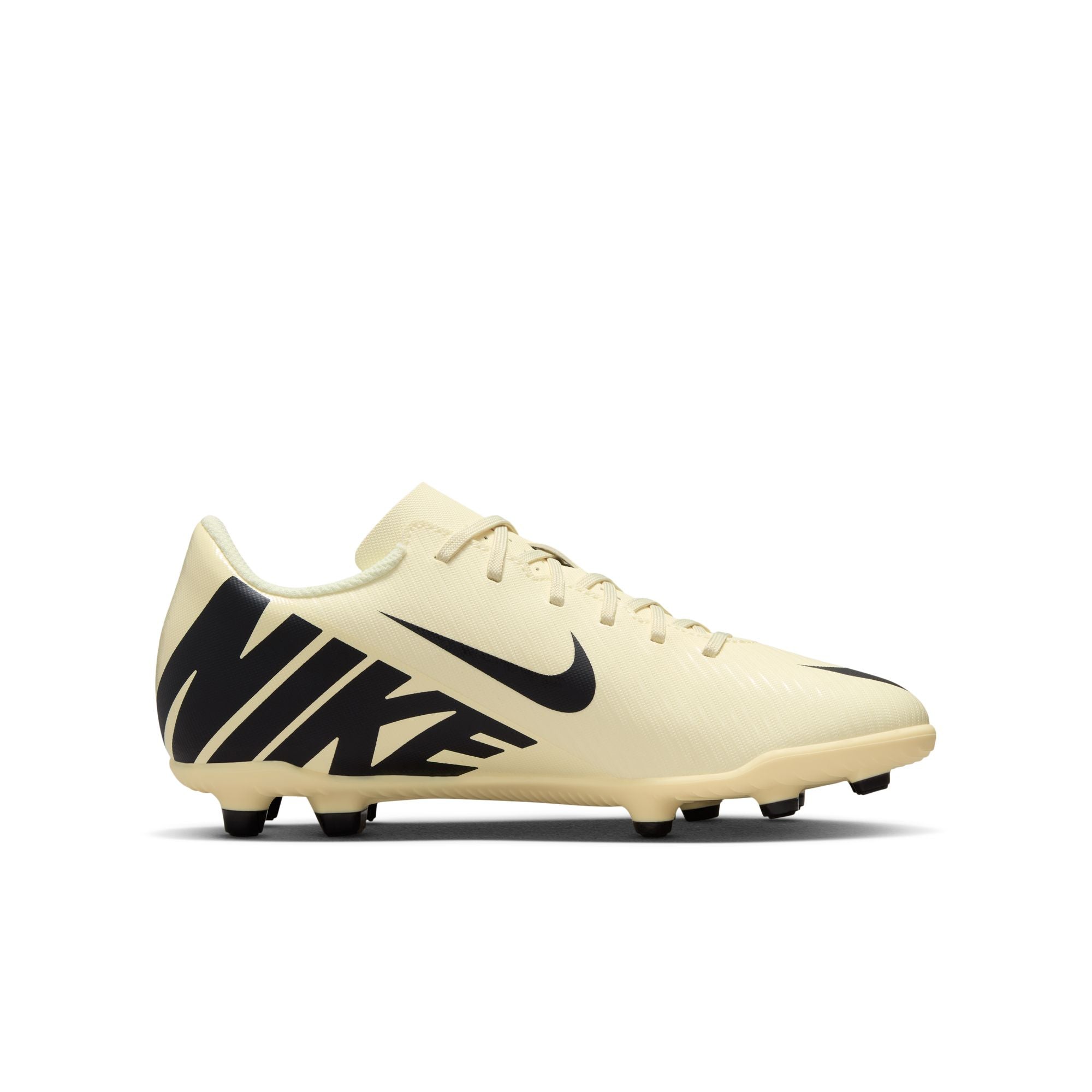 Nike Jr. Mercurial Vapor 15 Club Little/Big Kids' Multi-Ground Low-Top Soccer Cleats
