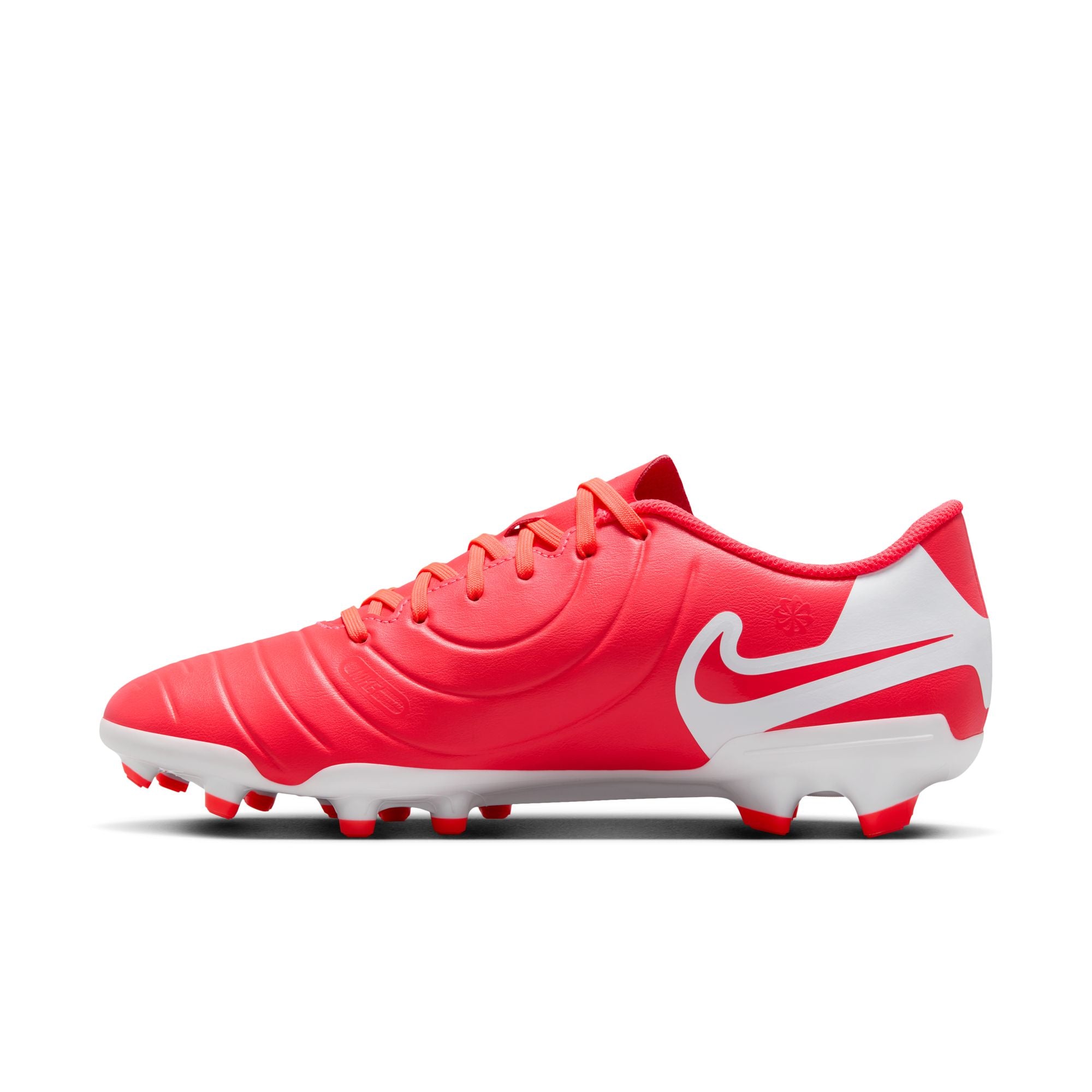 Nike Tiempo Legend 10 Club Multi-Ground Low-Top Soccer Cleats