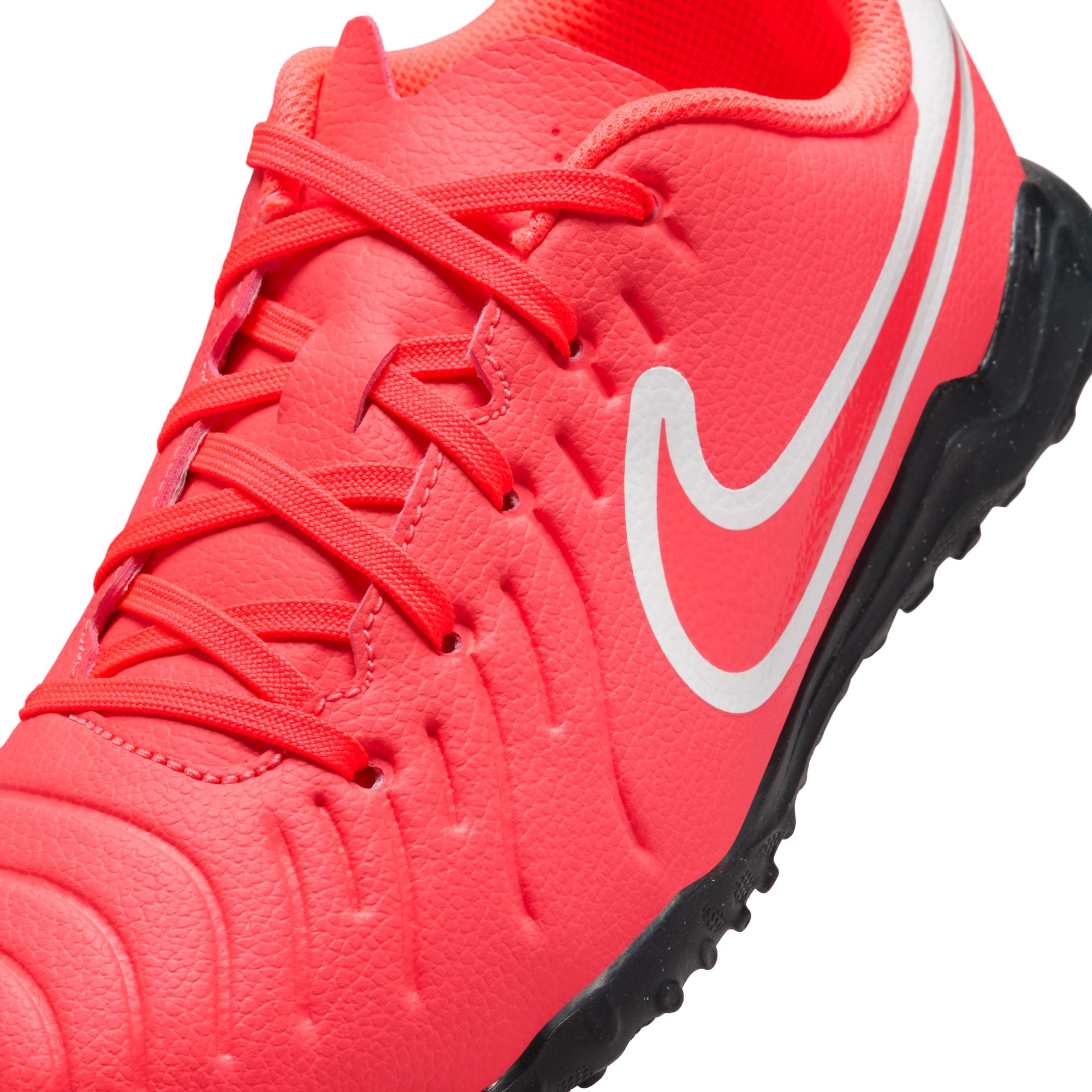 Nike Jr. Tiempo Legend 10 Club Little/Big Kids' Turf Low-Top Soccer Sh