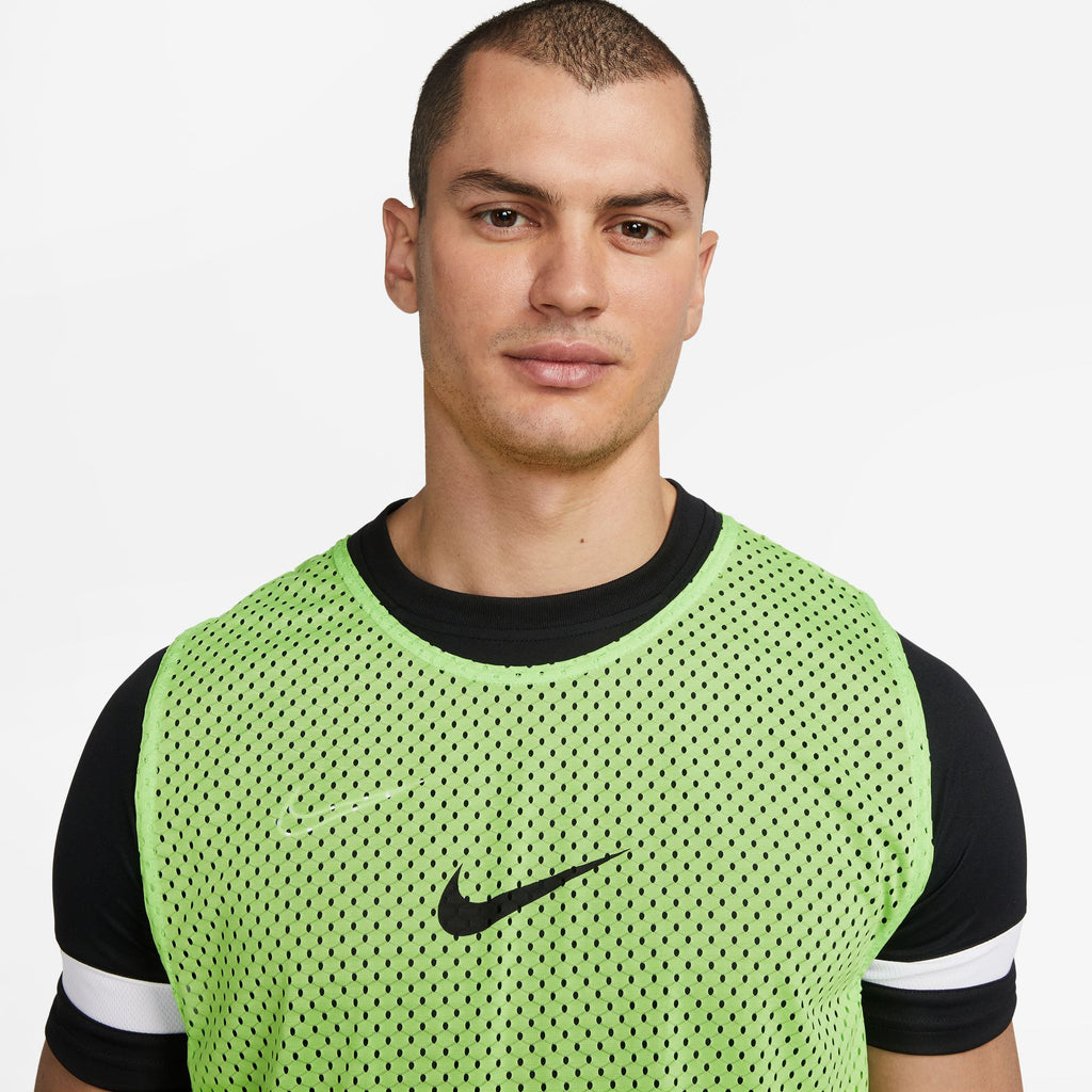 NIKE PARK20 TRAINING BIB Green - DV7425-313-NIKE by Nike | Available at Niky's Sports