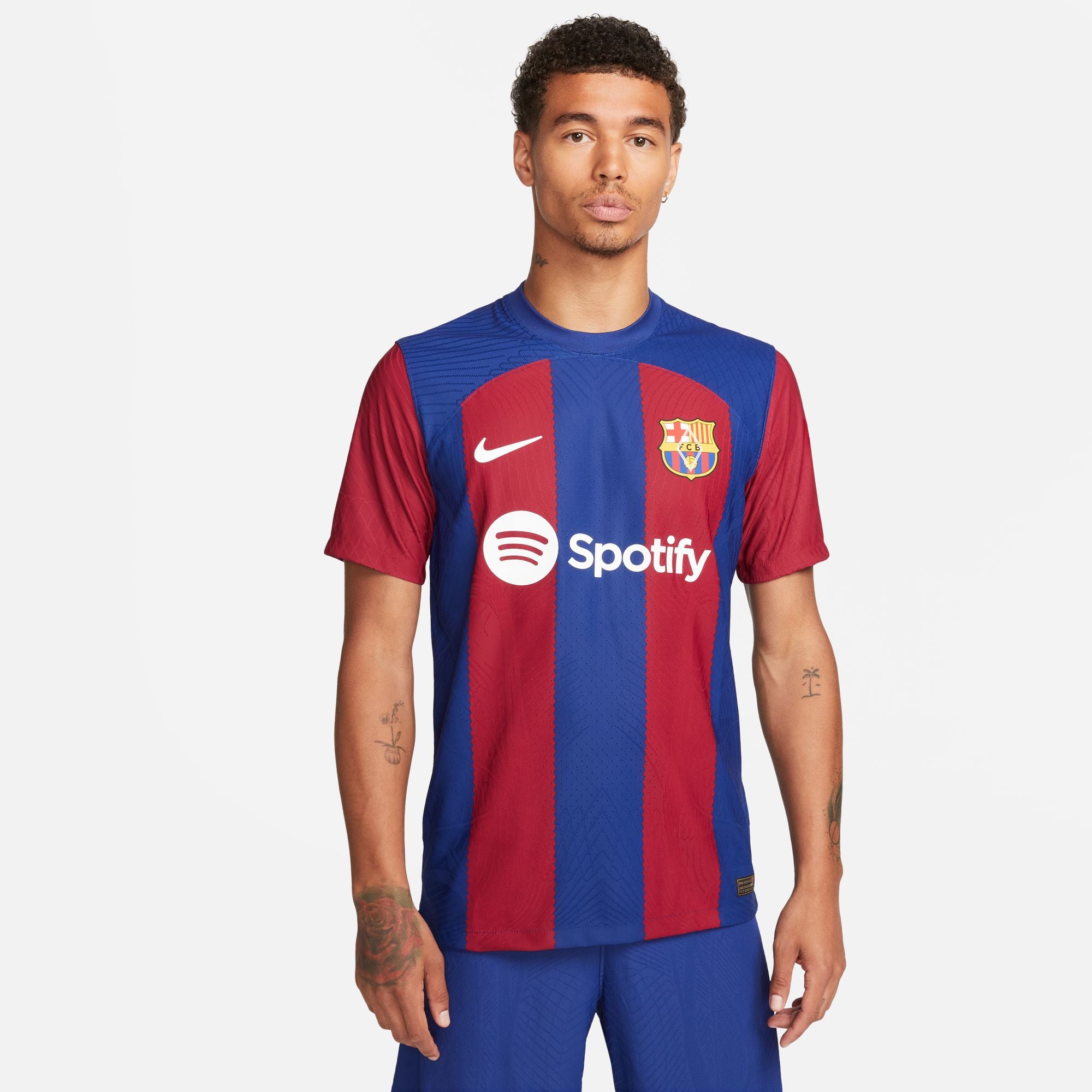 Nike FC Barcelona シャツ バーガンディ/ネイビー 2 IBAR Nike FC Barcelona シャツ バーガンディ/ネイビー 2 IBAR