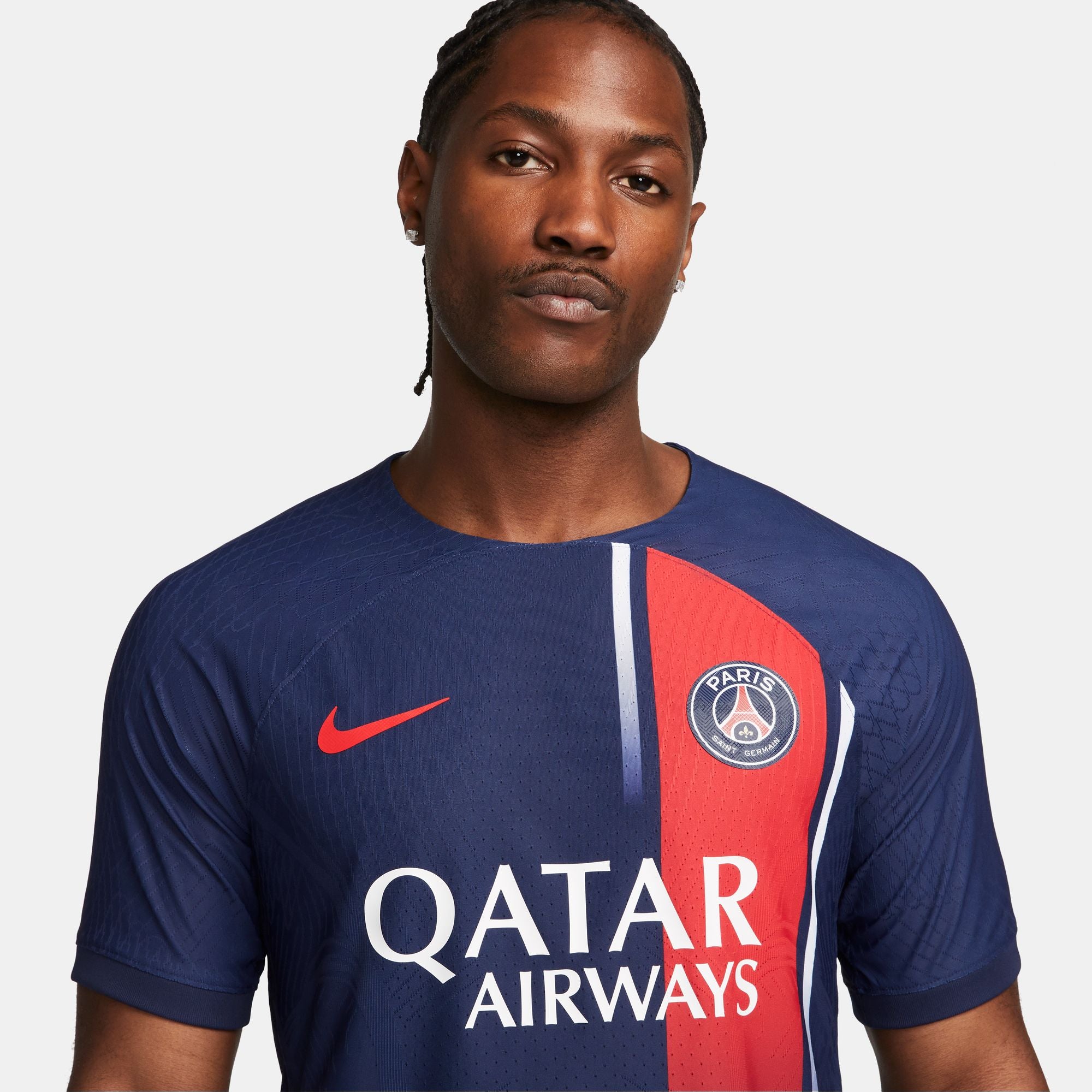 Detailed Look at the PSG Home And Away Jersey For 2022/2023