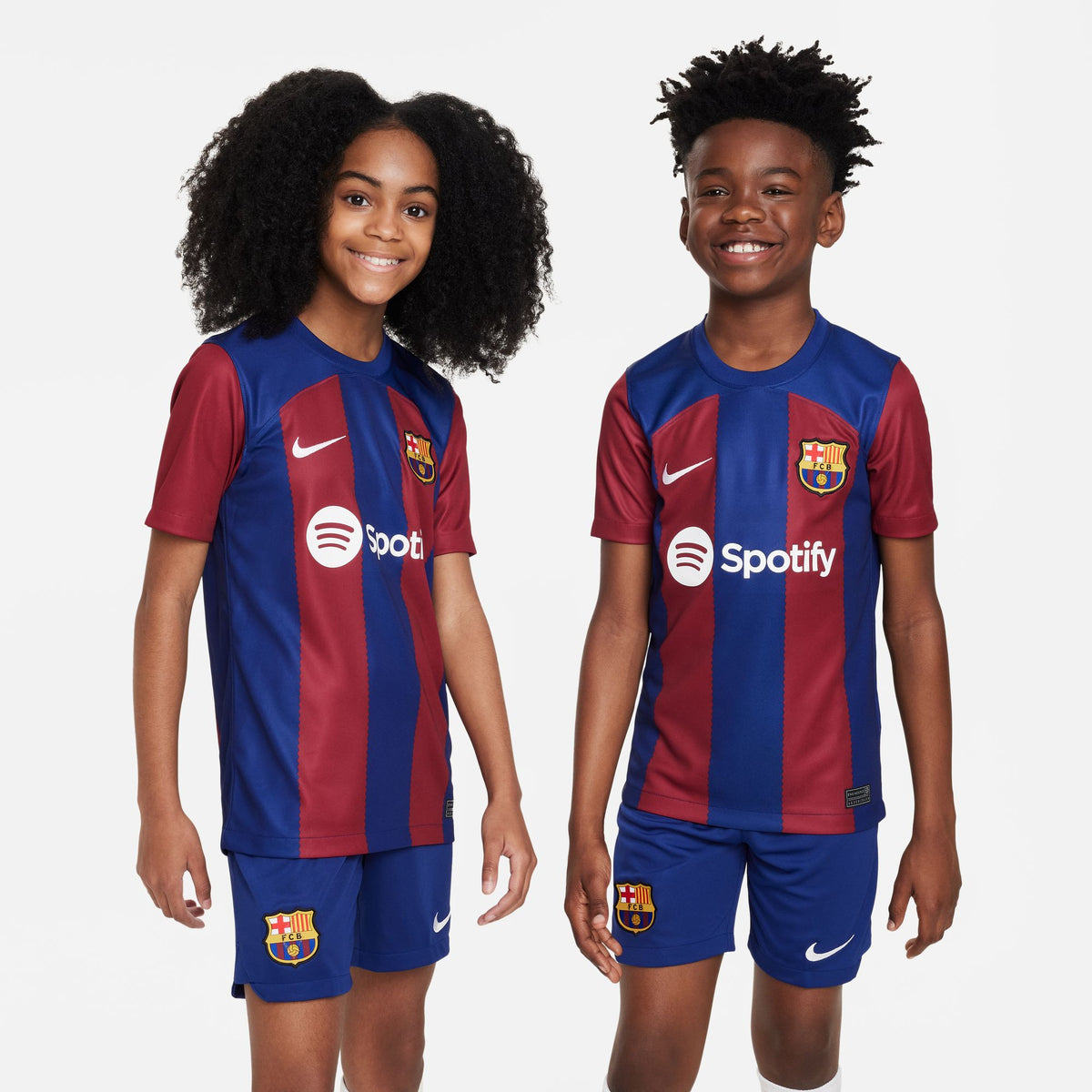 Nike FC Barcelona 2023/24 Stadium Home Big Kids&#39; Dri-FIT Soccer Jersey