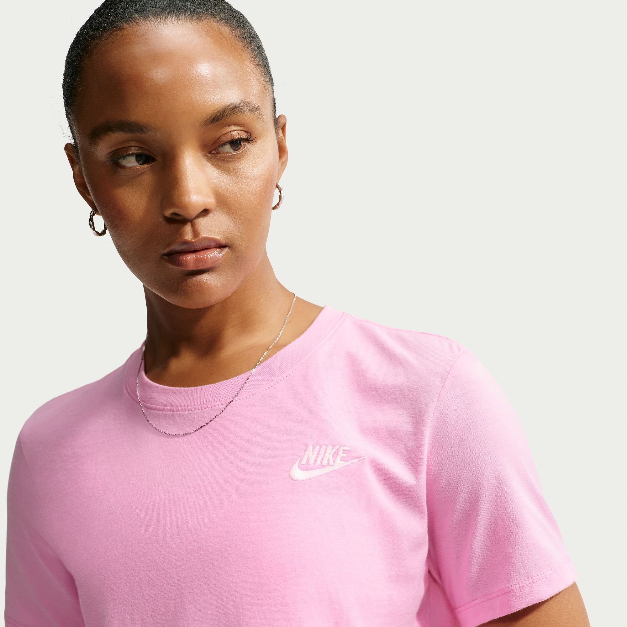 Nike Sportswear Club Essentials Women's T-Shirt