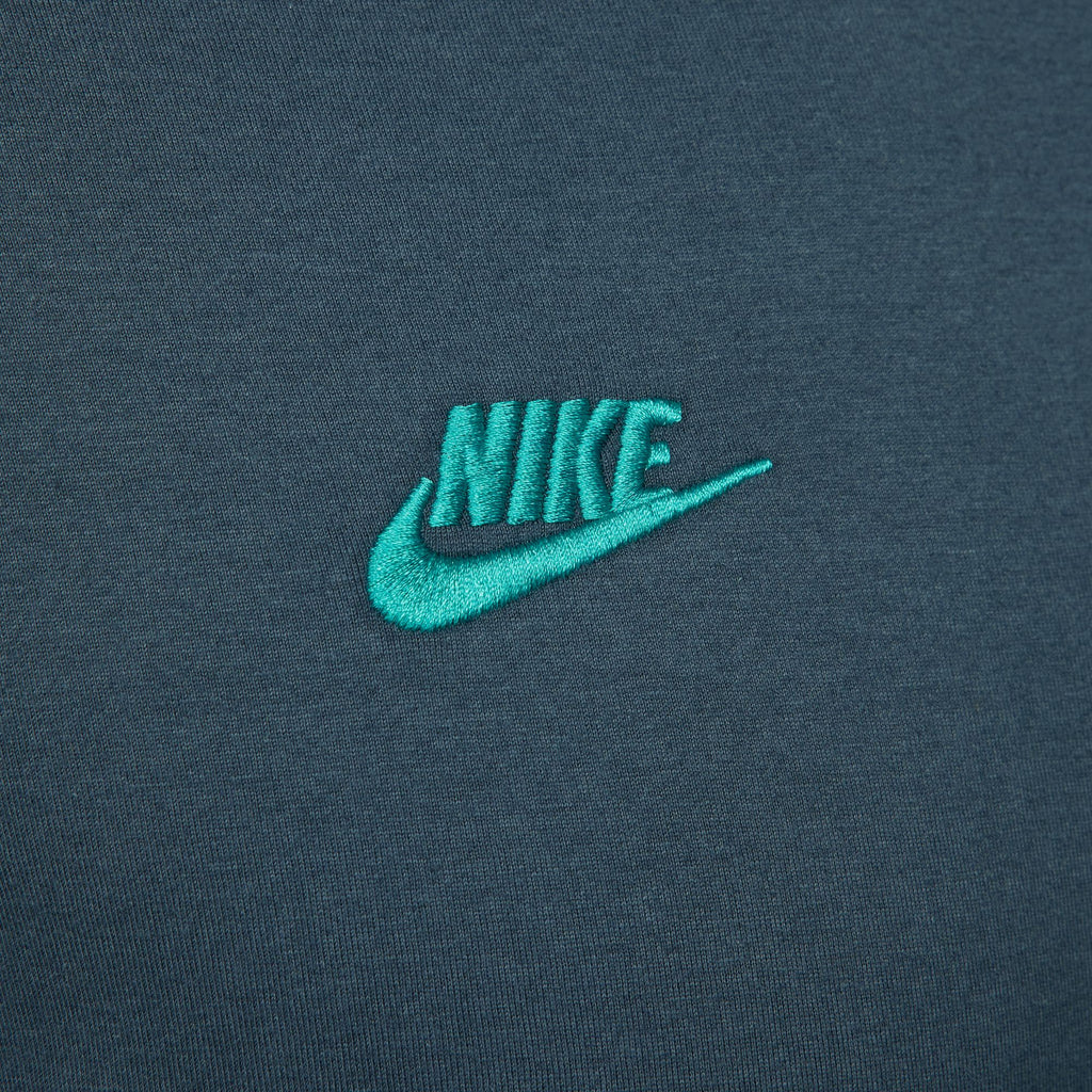 Nike FC Barcelona Essential Men's Soccer T-Shirt