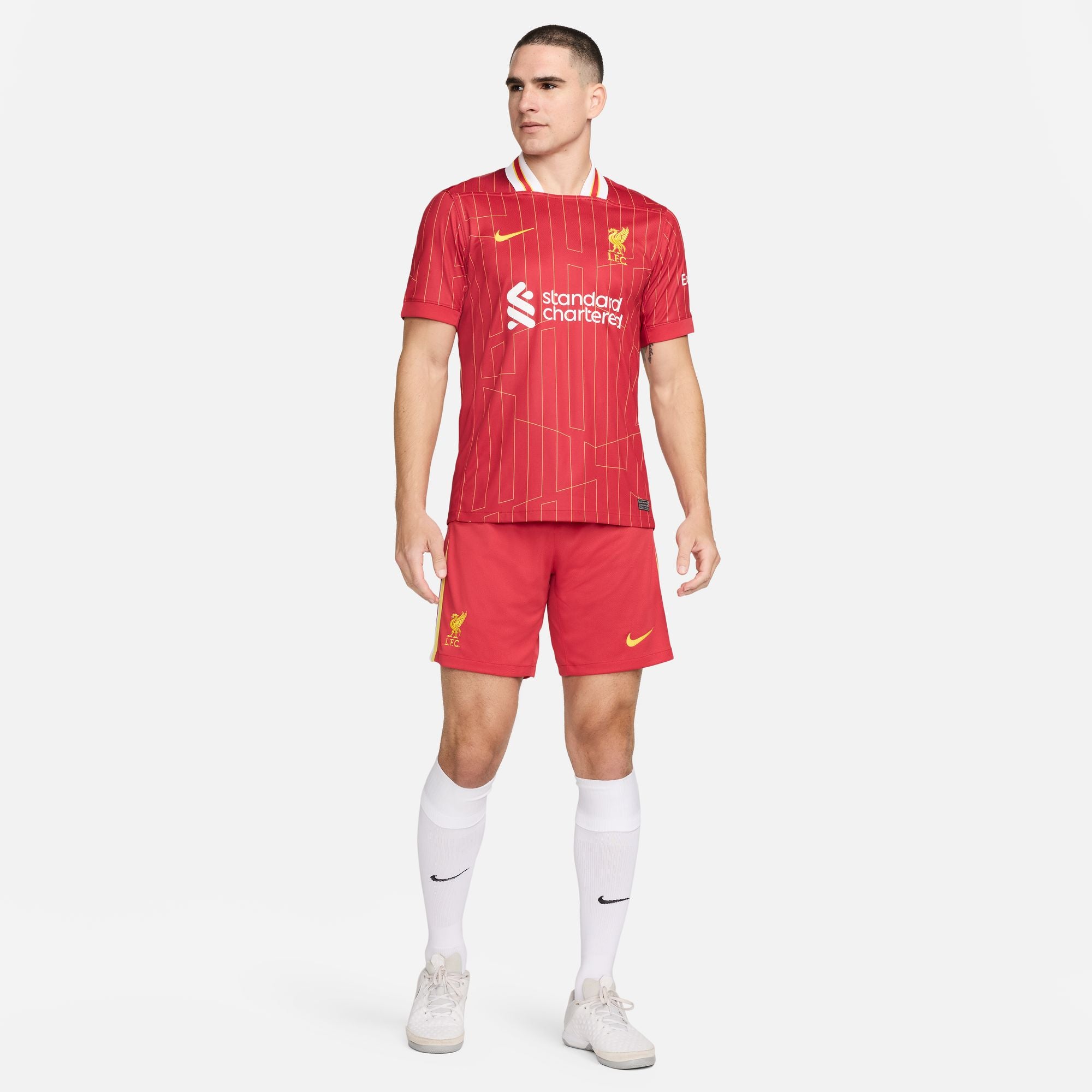 Nike Liverpool FC 2024/25 Stadium Home Men's Dri-FIT Soccer Replica Je