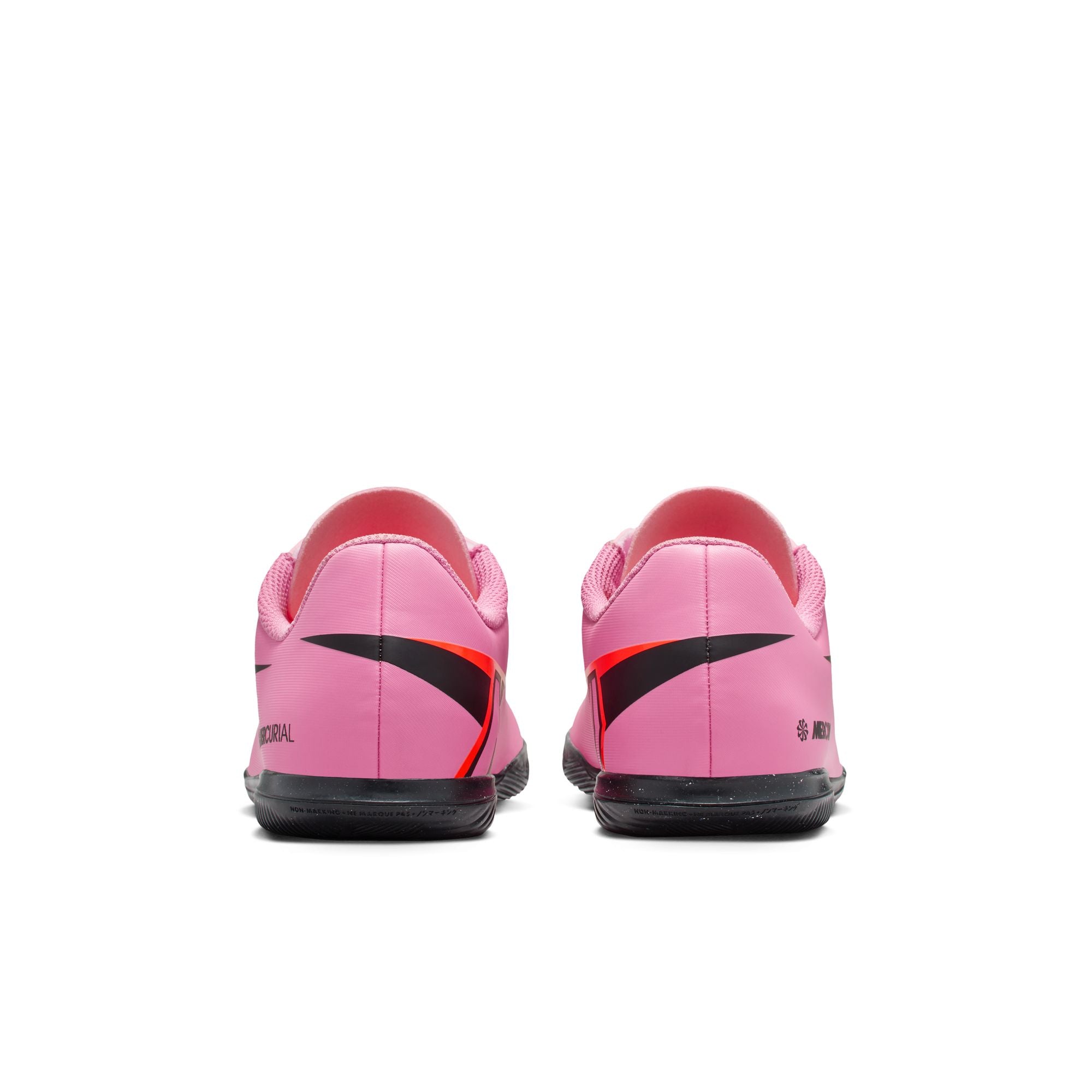 Nike Jr. Mercurial Vapor 16 Club Little/Big Kids' Indoor/Court Low-Top Soccer Shoes