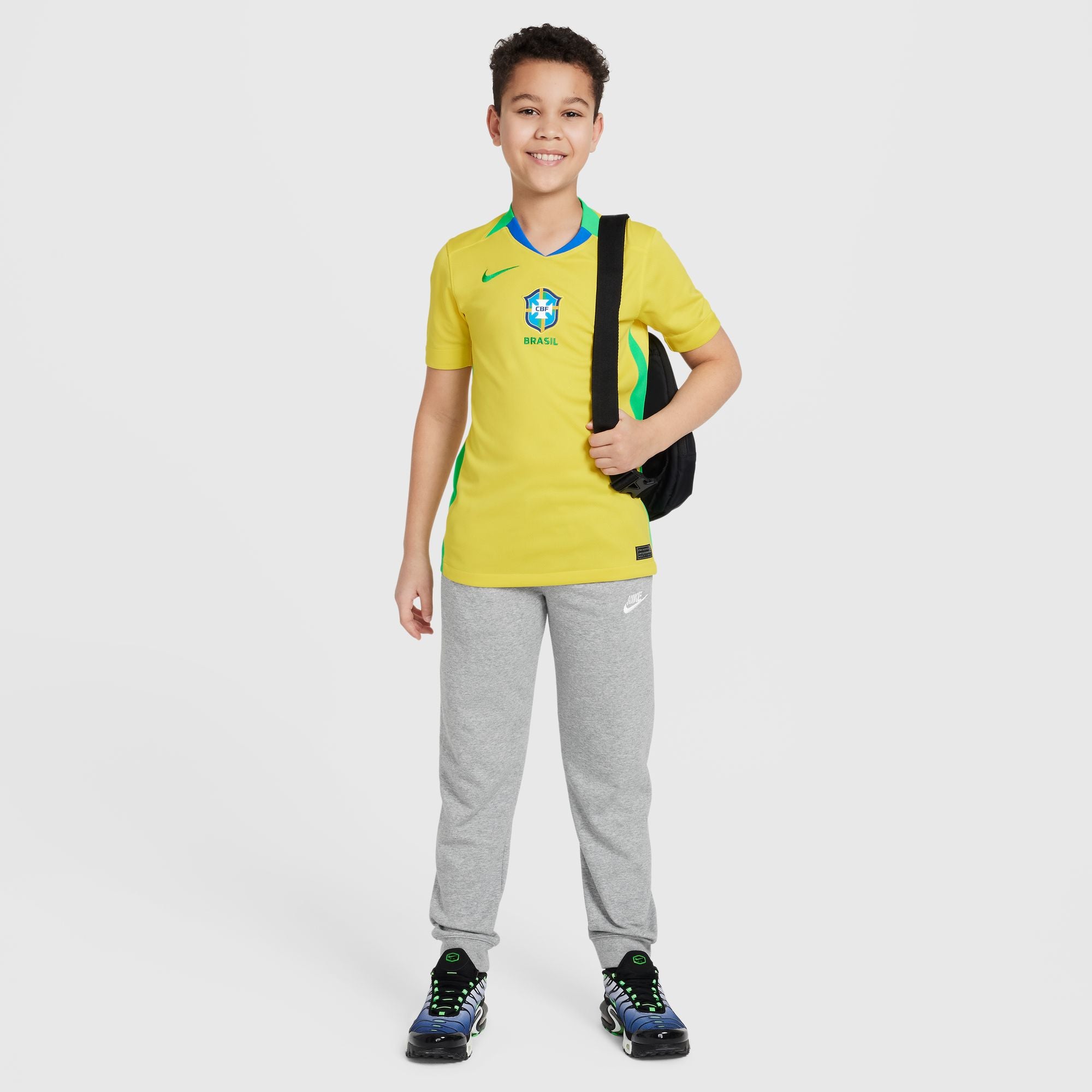 Nike Brazil 2025 Stadium Home (Women's Team) Big Kids' Dri-FIT Soccer Replica Jersey