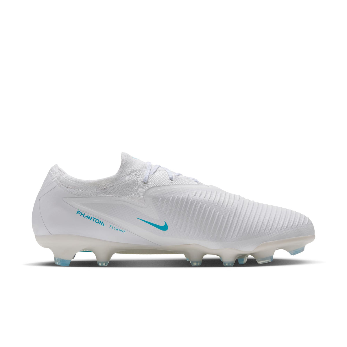Nike Phantom 6 Low Pro Firm-Ground Soccer Cleats