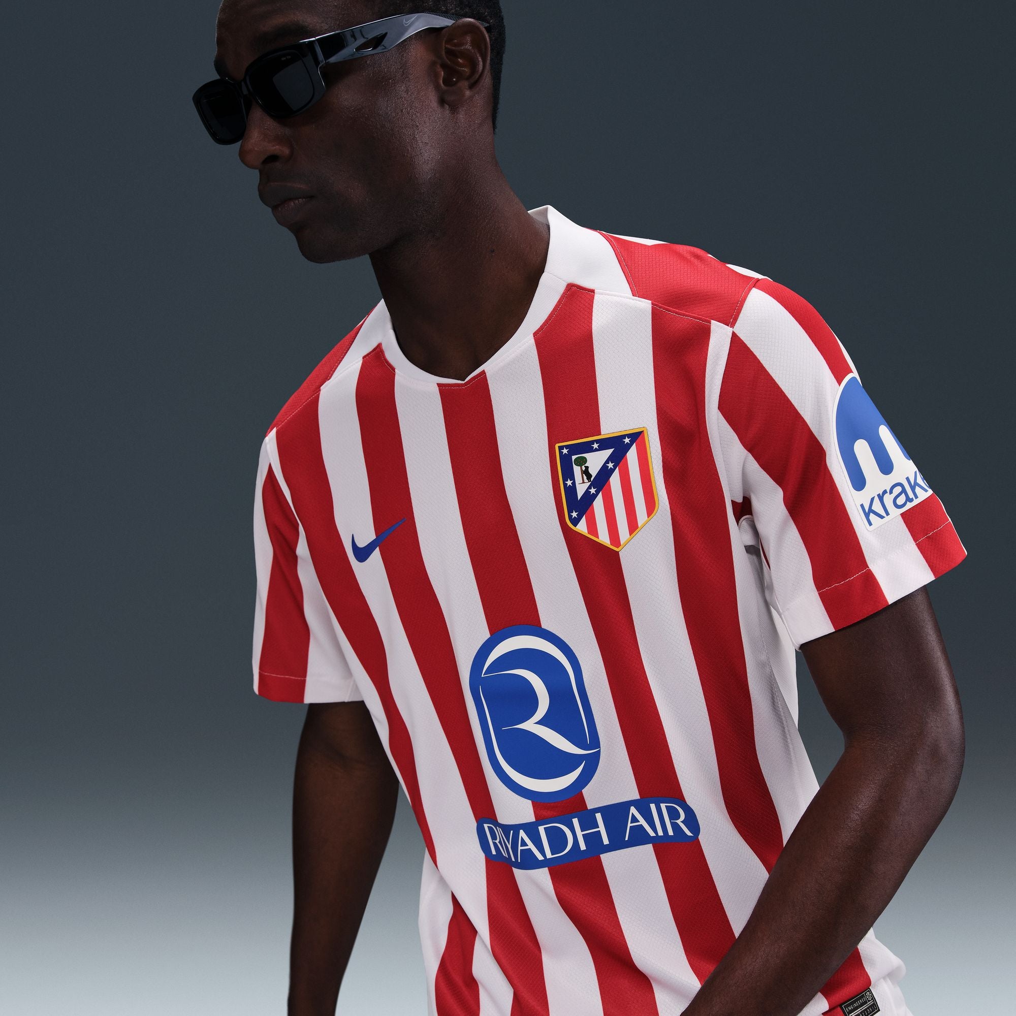 Nike Atlético Madrid 2025/26 Stadium Home Men's Dri-FIT Soccer Replica
