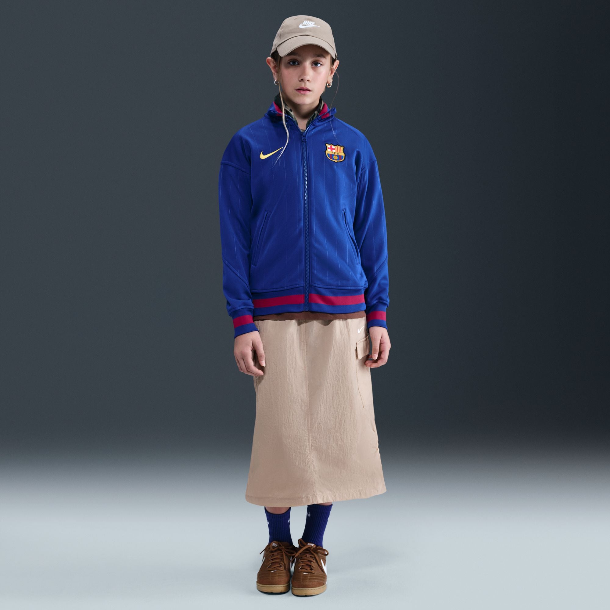 Nike FC Barcelona Academy Pro Home Big Kids' Dri-FIT Soccer Anthem Jac