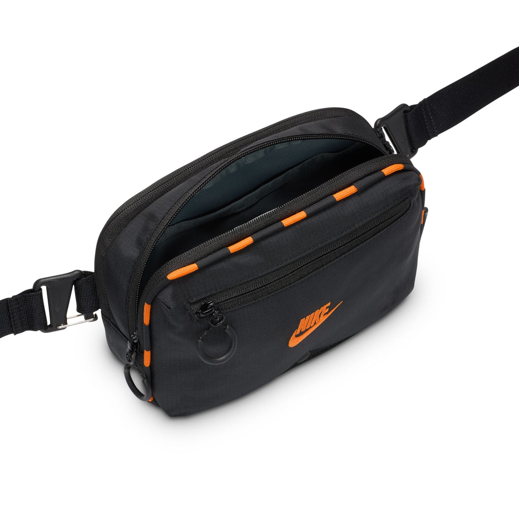 Nike Hayward Patrol Crossbody Bag