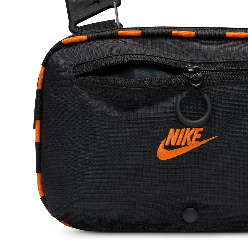 Nike Hayward Patrol Crossbody Bag