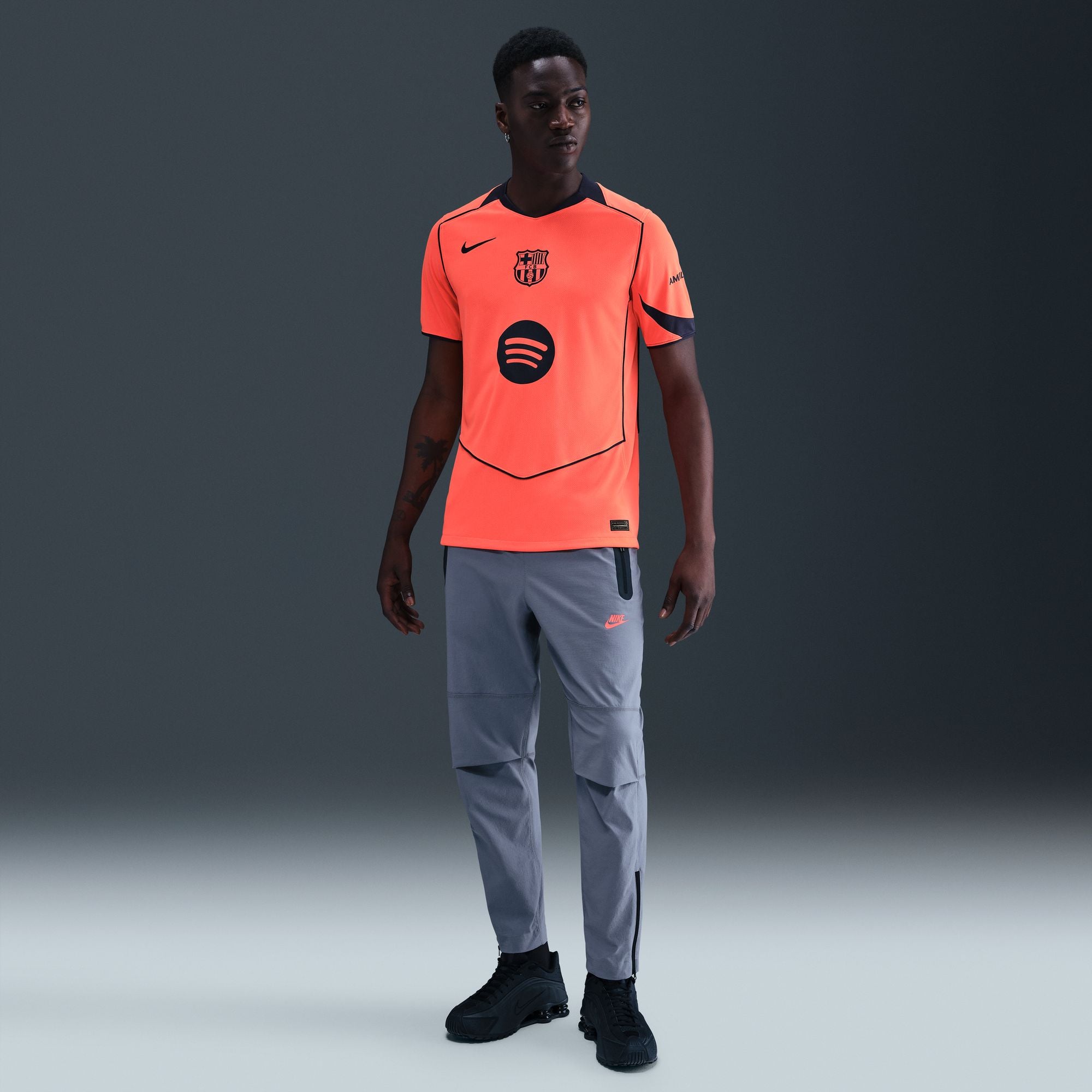 Nike FC Barcelona 2025/26 Stadium Third Men's Dri-FIT Total 90 Soccer Replica Jersey