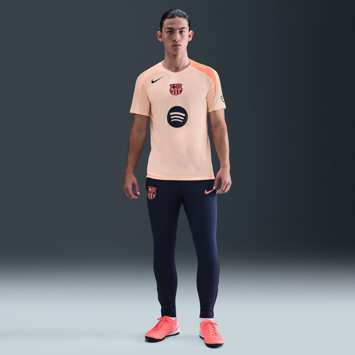 Nike FC Barcelona Strike Third Men&#39;s Dri-FIT Total 90 Soccer Knit Top