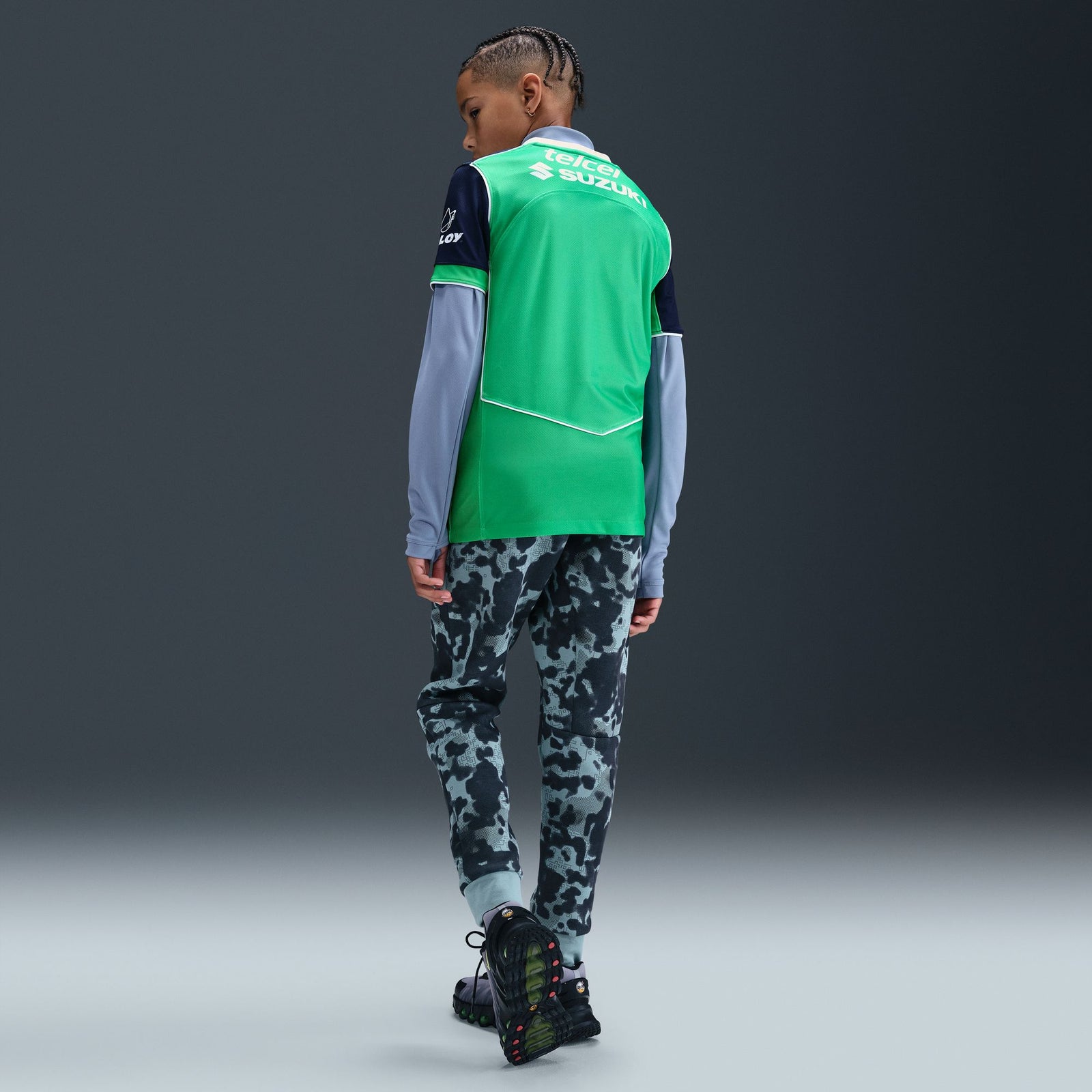 Nike Pumas UNAM 2025/26 Stadium Third Youth Dri-FIT Total 90 Soccer Replica Jersey