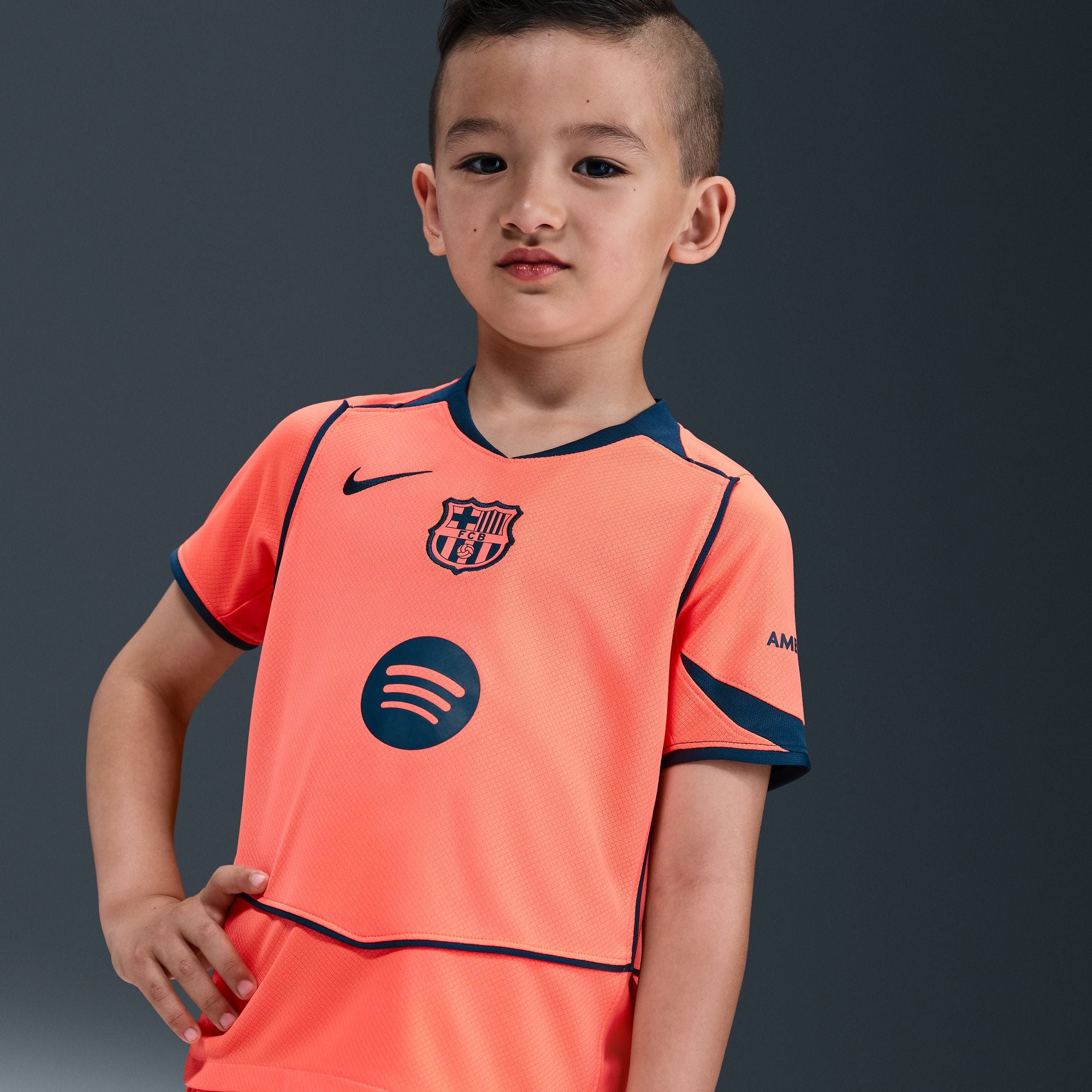 Nike FC Barcelona 2025/26 Stadium Third Little Kids' Dri-FIT Total 90 Soccer 3-Piece Kit