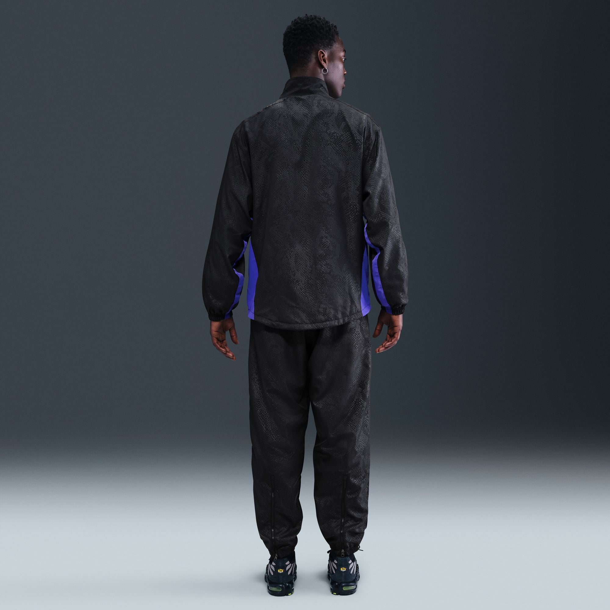 Nike Kobe Bryant FC Barcelona Away Men's Soccer Graphic Track Pants