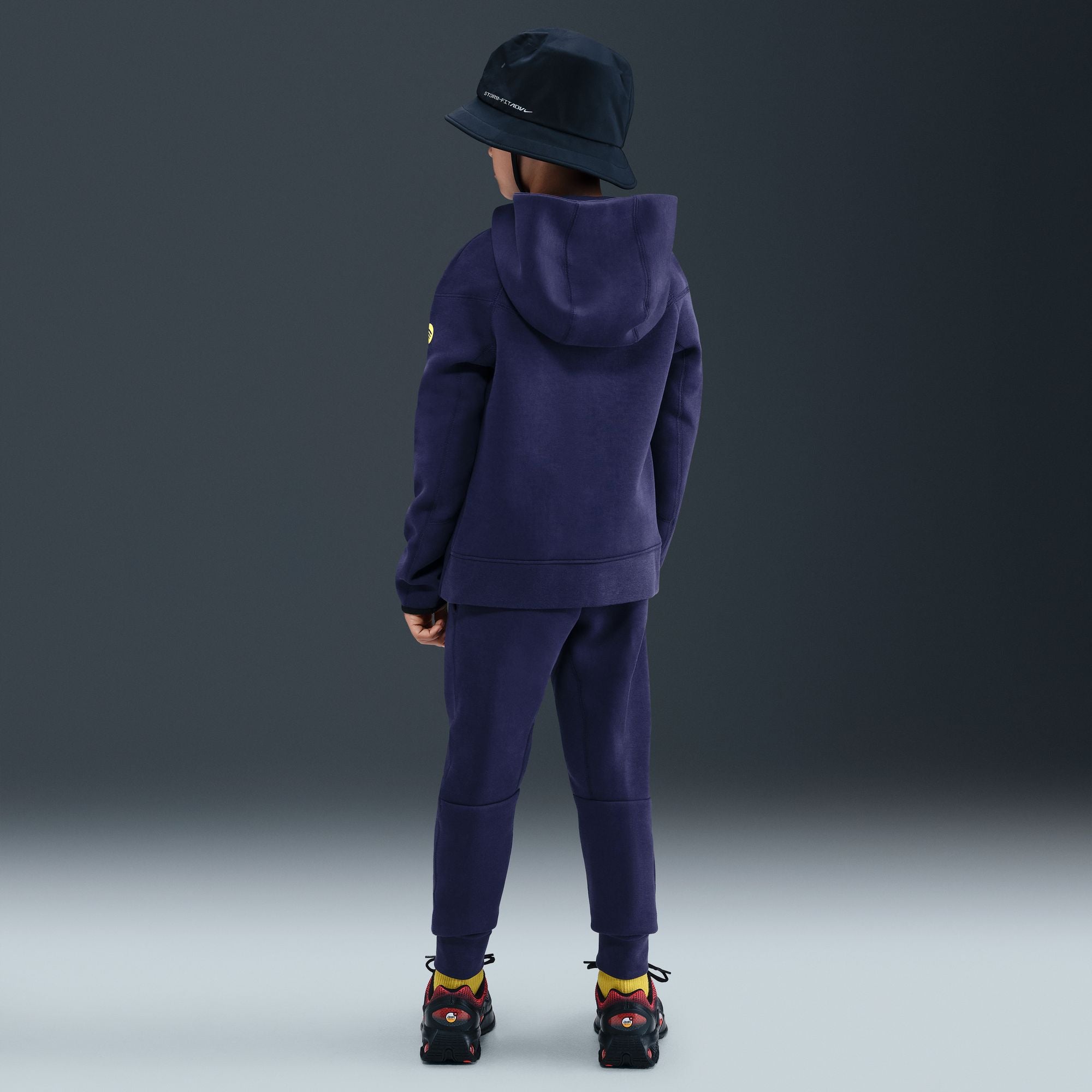 Nike FC Barcelona Tech Big Kids' (Boys') Soccer Fleece Full-Zip Hoodie