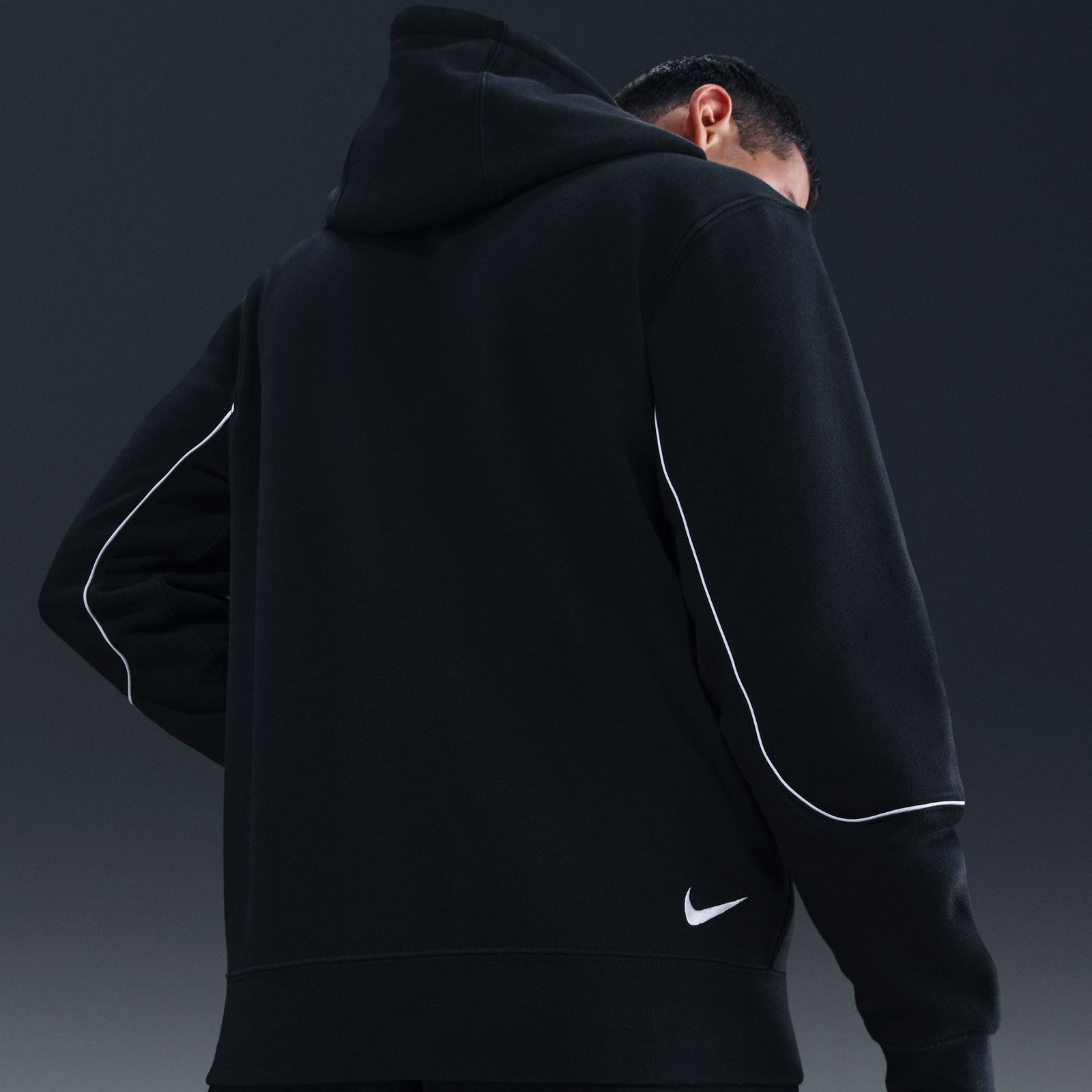 Nike Club Total 90 Men's Soccer Pullover Hoodie
