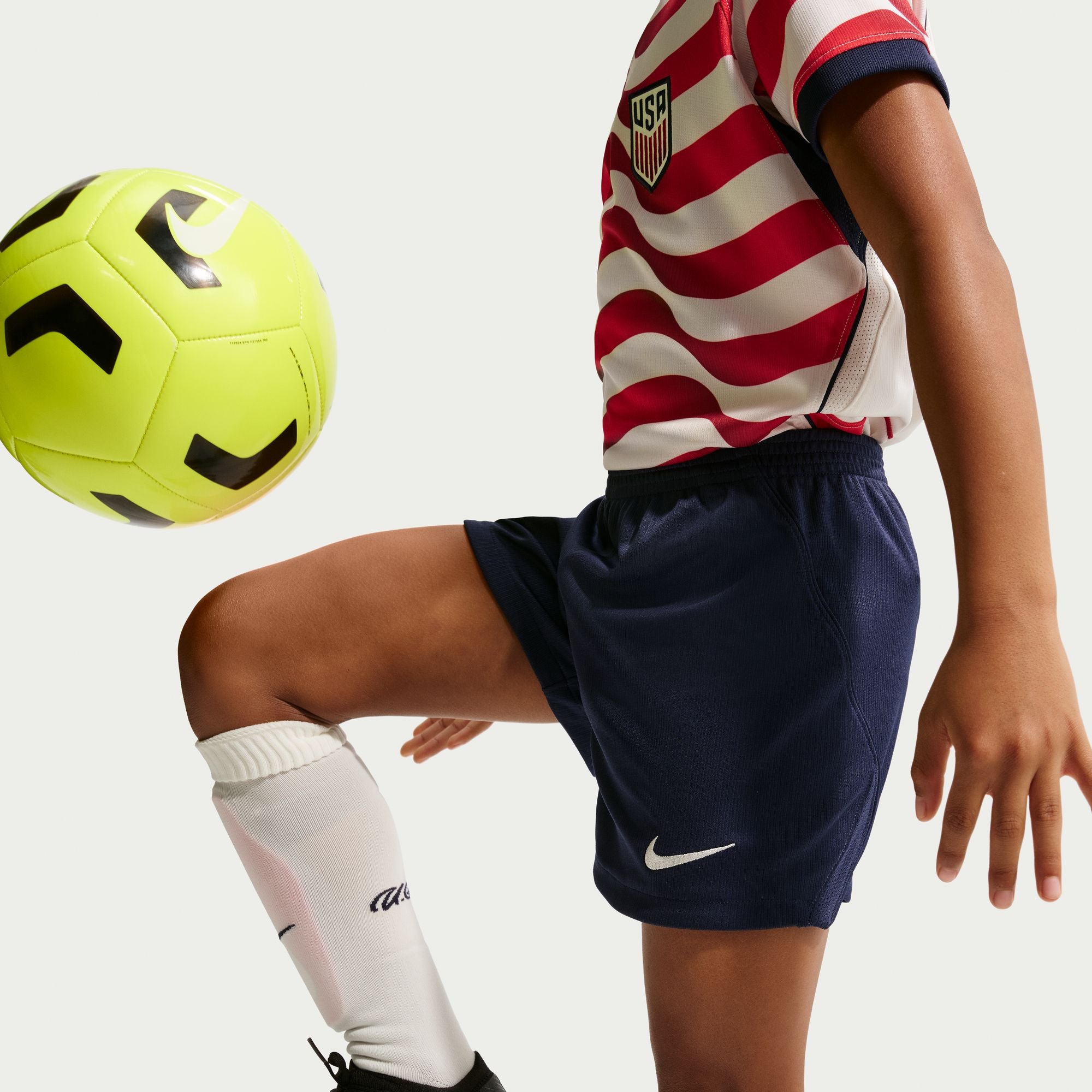 Nike USA 2026 Stadium Home Little Kids' Nike Soccer Replica 3-Piece Kit