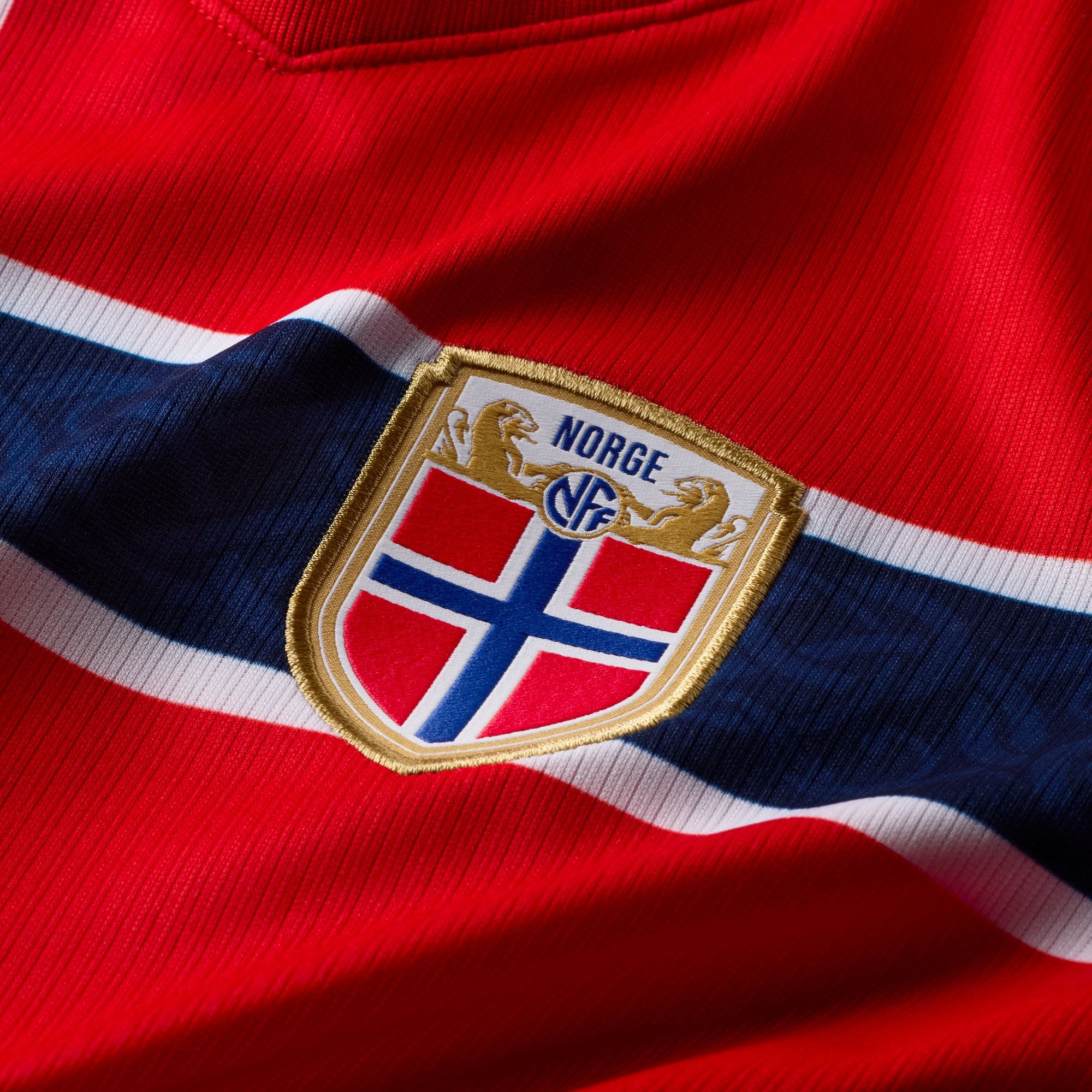 Nike Norway 2026 Stadium Home Big Kids' Nike Dri-FIT Soccer Replica Jersey